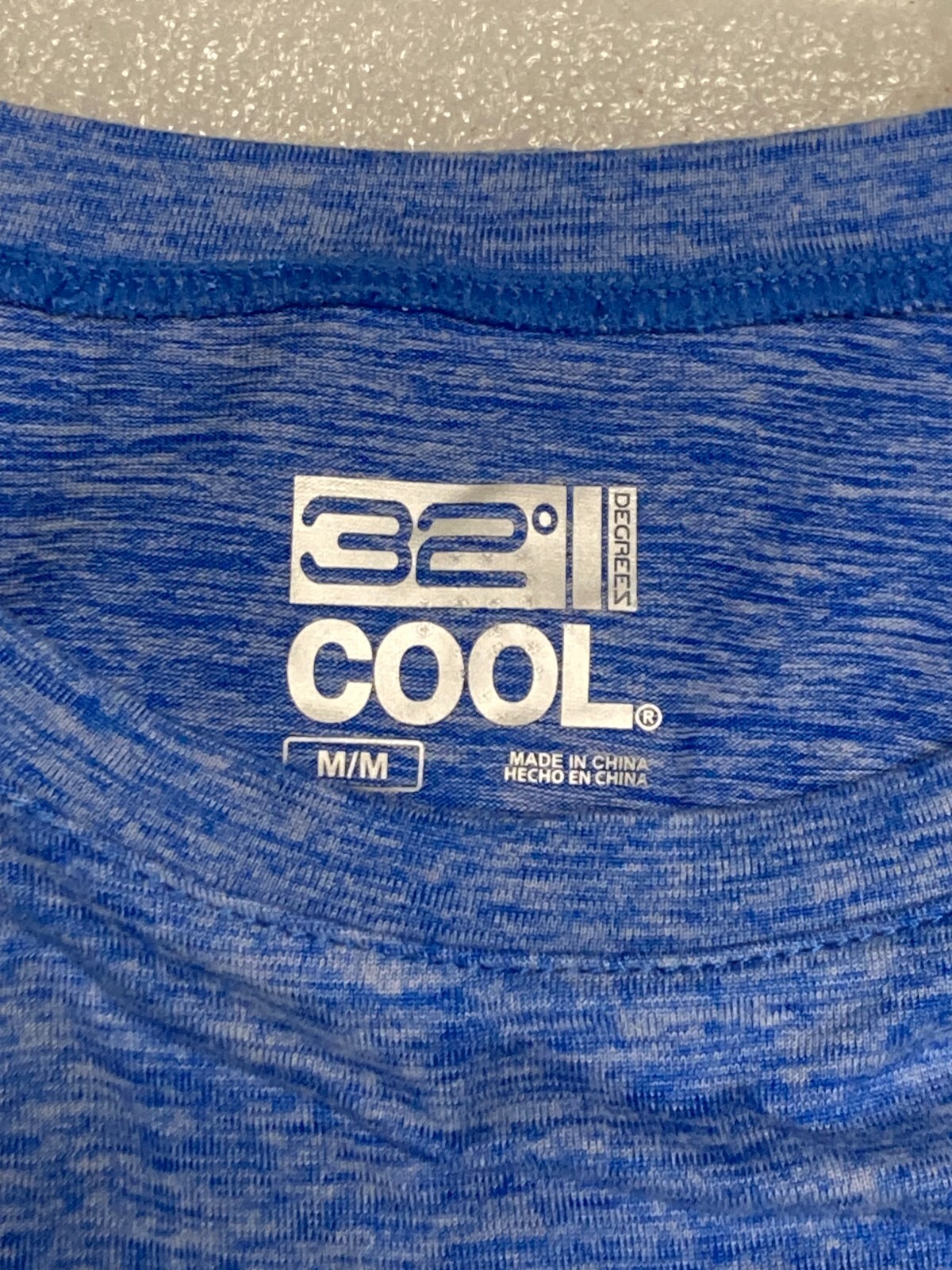 New With Tags 32 Degrees Cool Blue Eyes T-Shirt Crew Neck Short Sleeve Size M