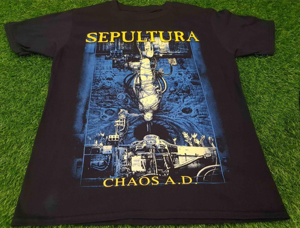 Vintage SEPULTURA CHAOS AD Men All size Shirt Gift For Fans T-Shirt