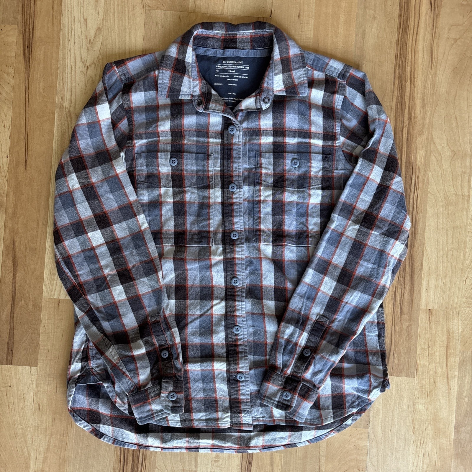 REI Co-op Plaid Flannel Hiking Shirt Men’s X Small Excellent Condition