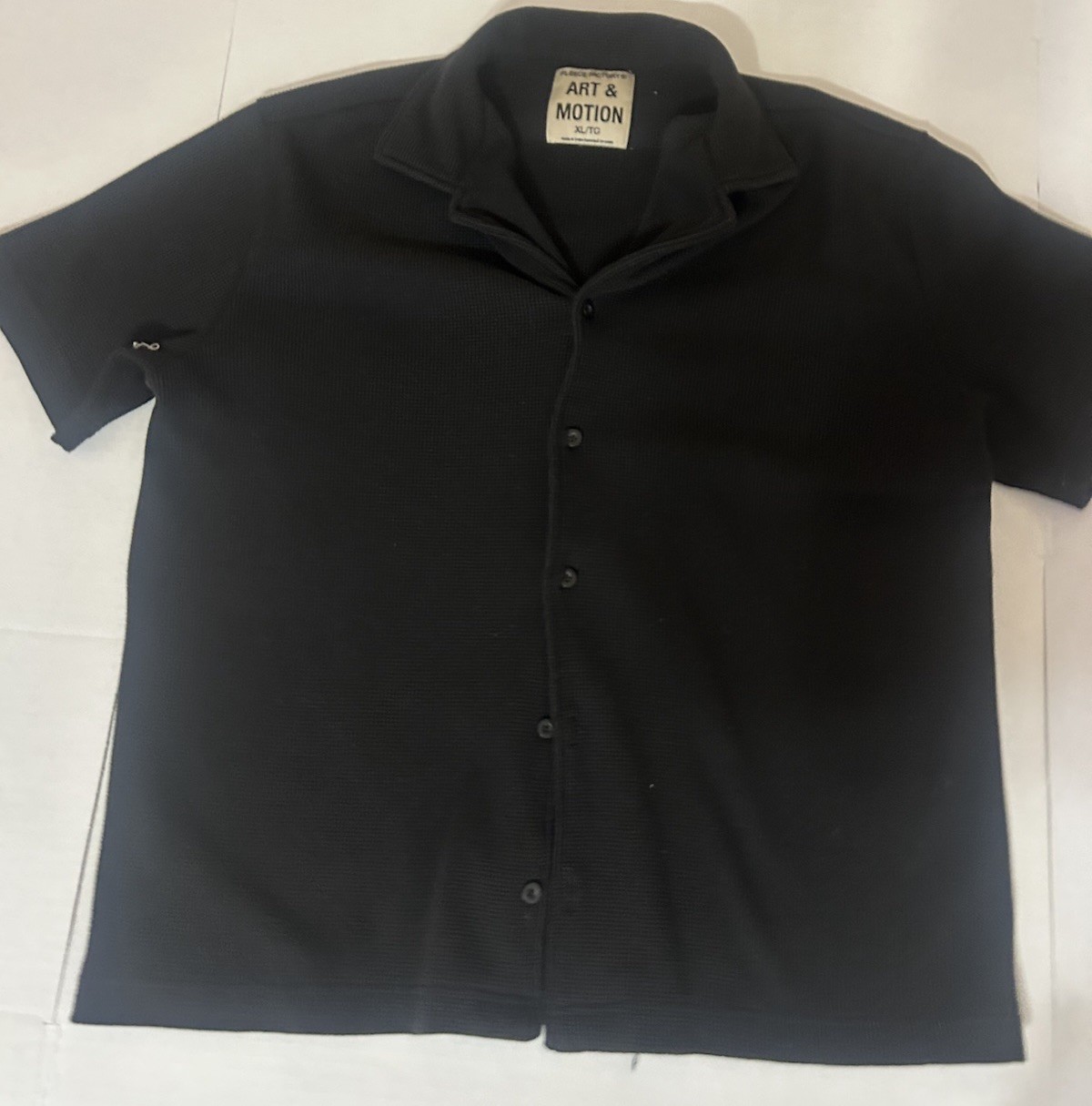 ART & MOTION Men’s Black Solid Short Sleeve Button-Up Spread Collar XL