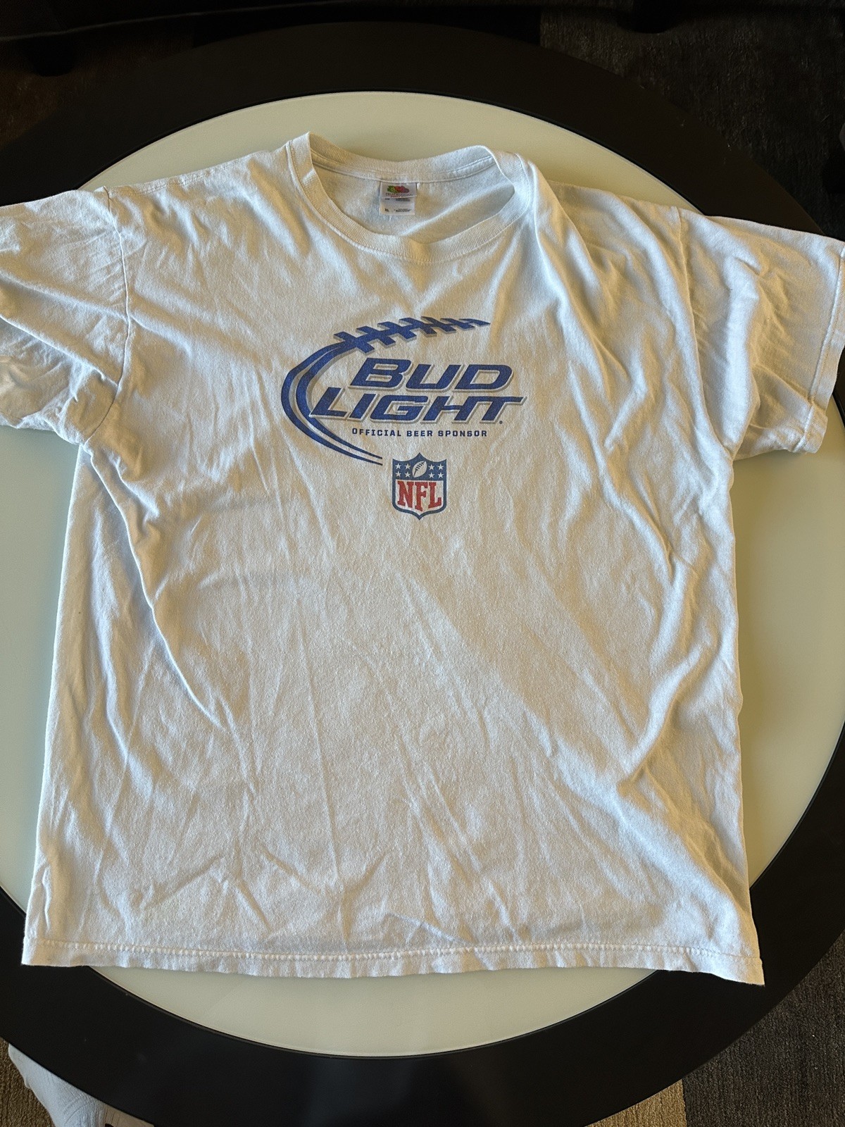 Vintage Fruit of the Loom Bud Light NFL Sponsor T-Shirt White Men’s XL