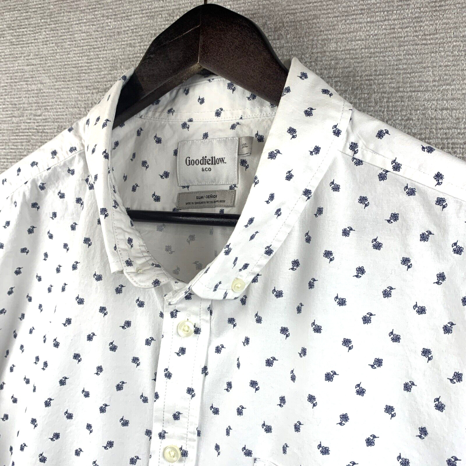 GOODFELLOW Button Down Shirt Men’s Sz Extra Extra Large White Black Flower Print