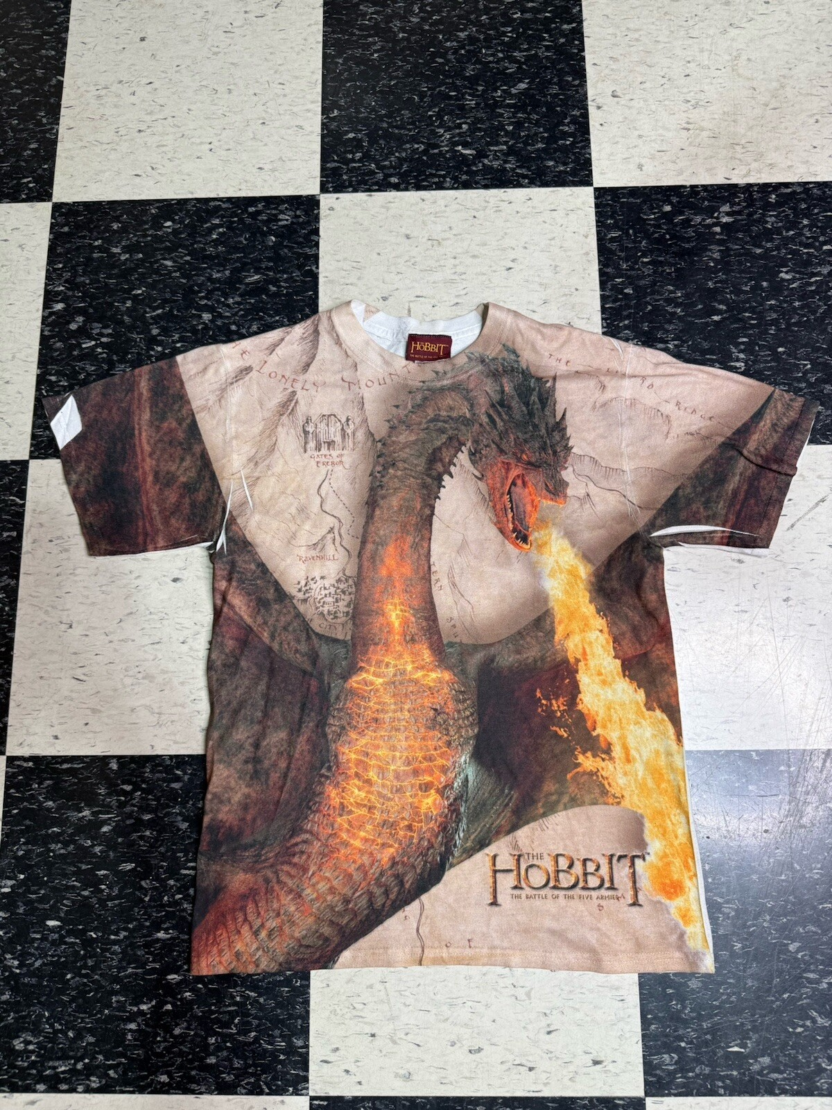 The Hobbit The Battle Of The Five Armies T Shirt Movie Promo Men’s Medium AOP