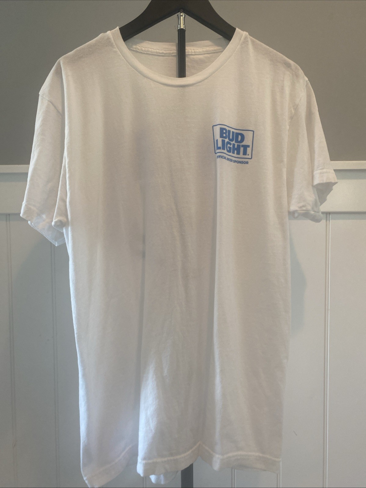 Bud Light NFL Official Beer Sponsor Shirt White Classic Logos Excellent Size XL