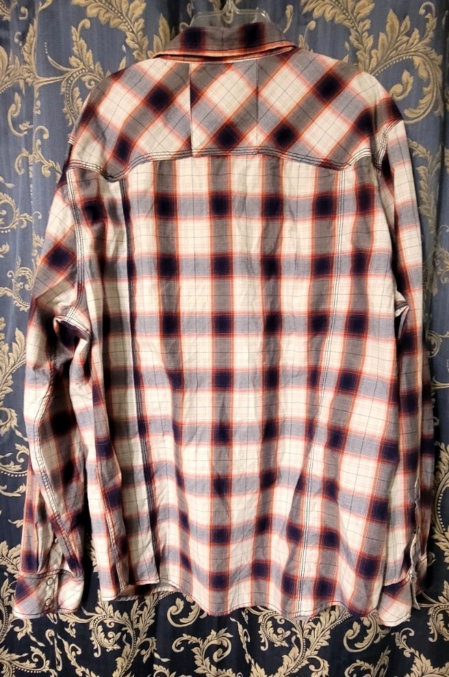 Various Artists Men’s Snap Button Up XXL, long Sleeve Shirt, Pre-owned.