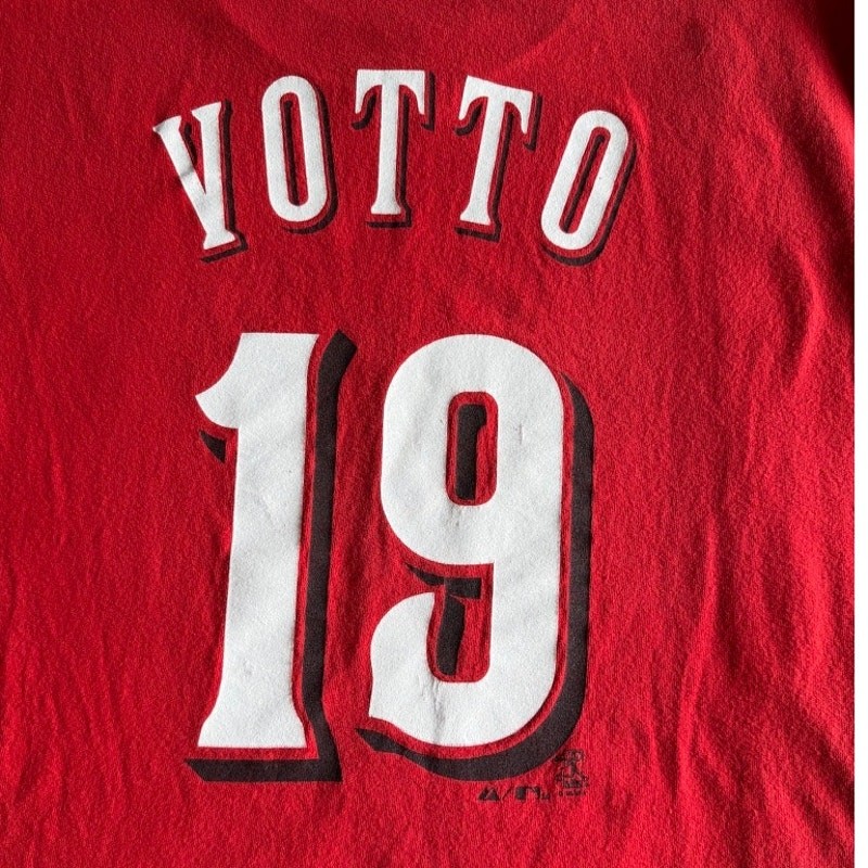 Joey Votto Cincinnati Reds MLB Majestic red jersey t-shirt Size Large