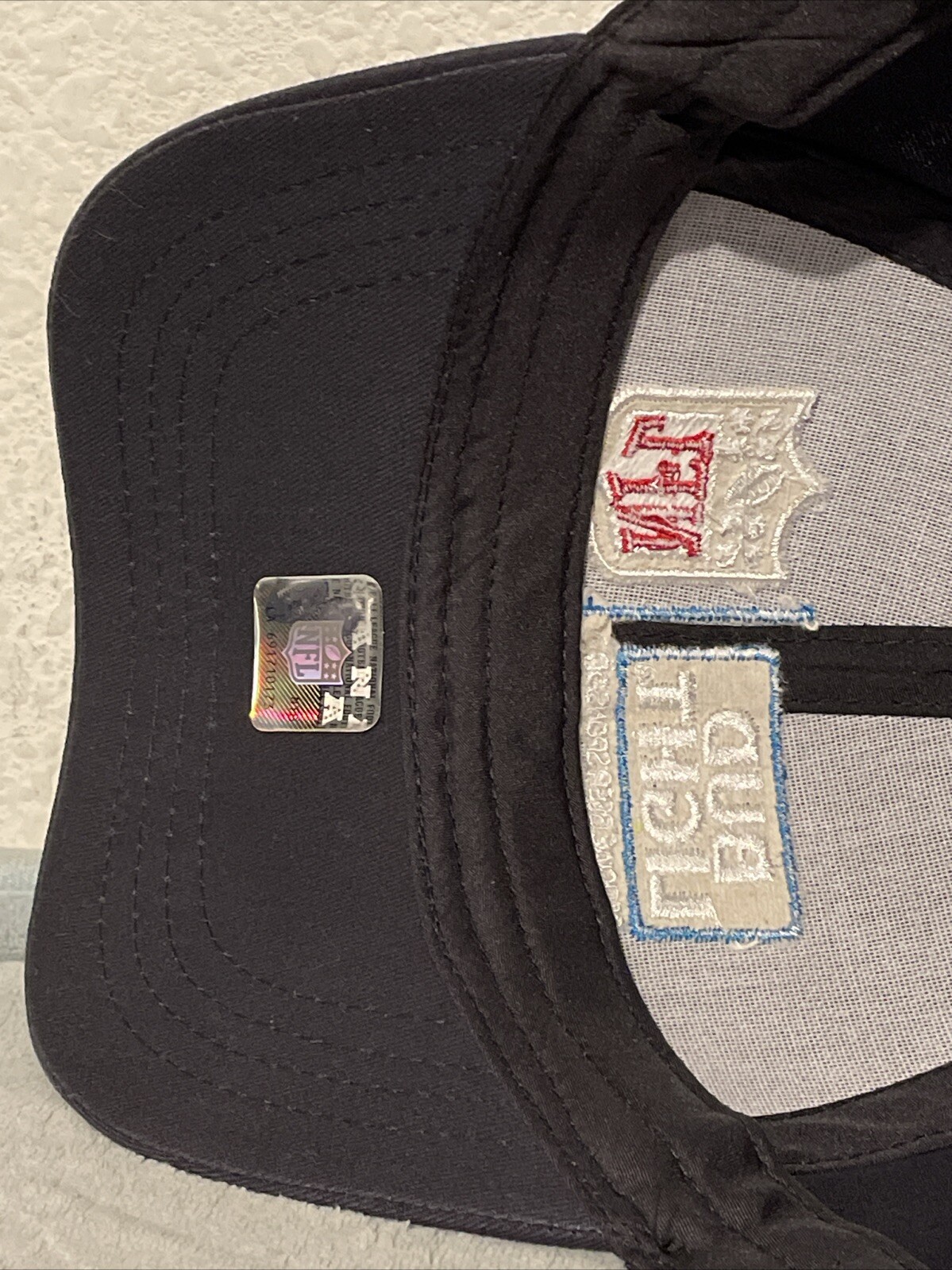 Bud Light Official Beer Sponsor NFL Navy Blue T-Shirt Size L and Snapback Hat