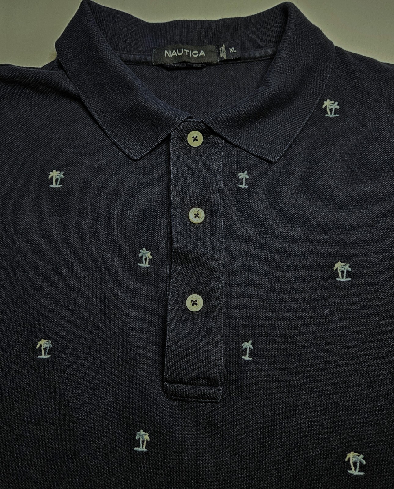 Mens Nautica Short Sleeve Navy Polo Shirt with Palm Tree Pattern Size XL – NICE