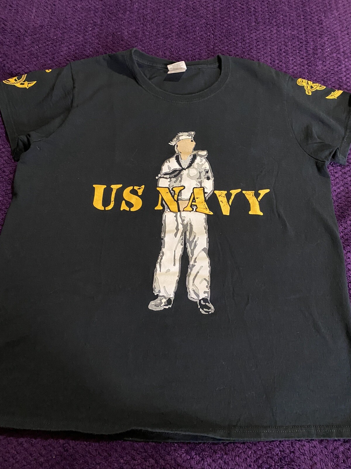 Women’s U.S. Navy T-shirt Size Large Black. Pre-owned. Good Condition.