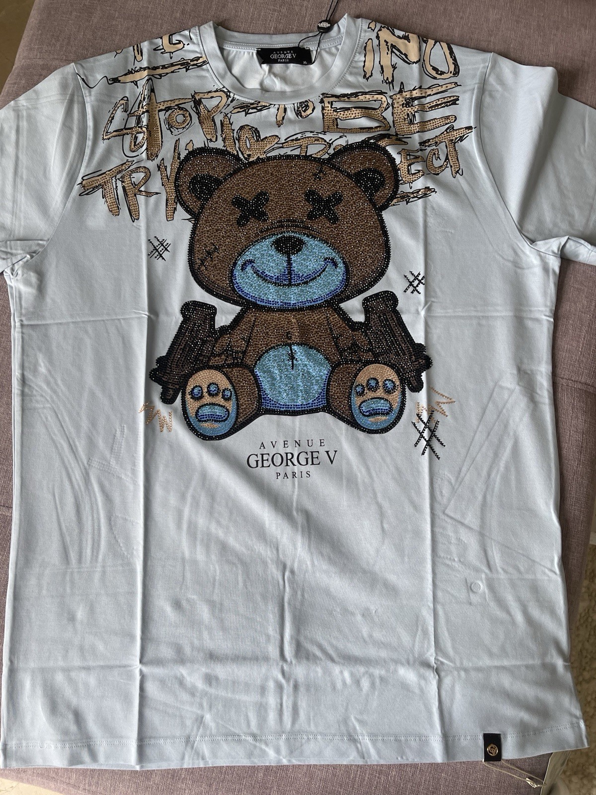Avenue George V Paris T-Shirt Teddy Bear Rhinestone Men’s Blue fitted Tee
