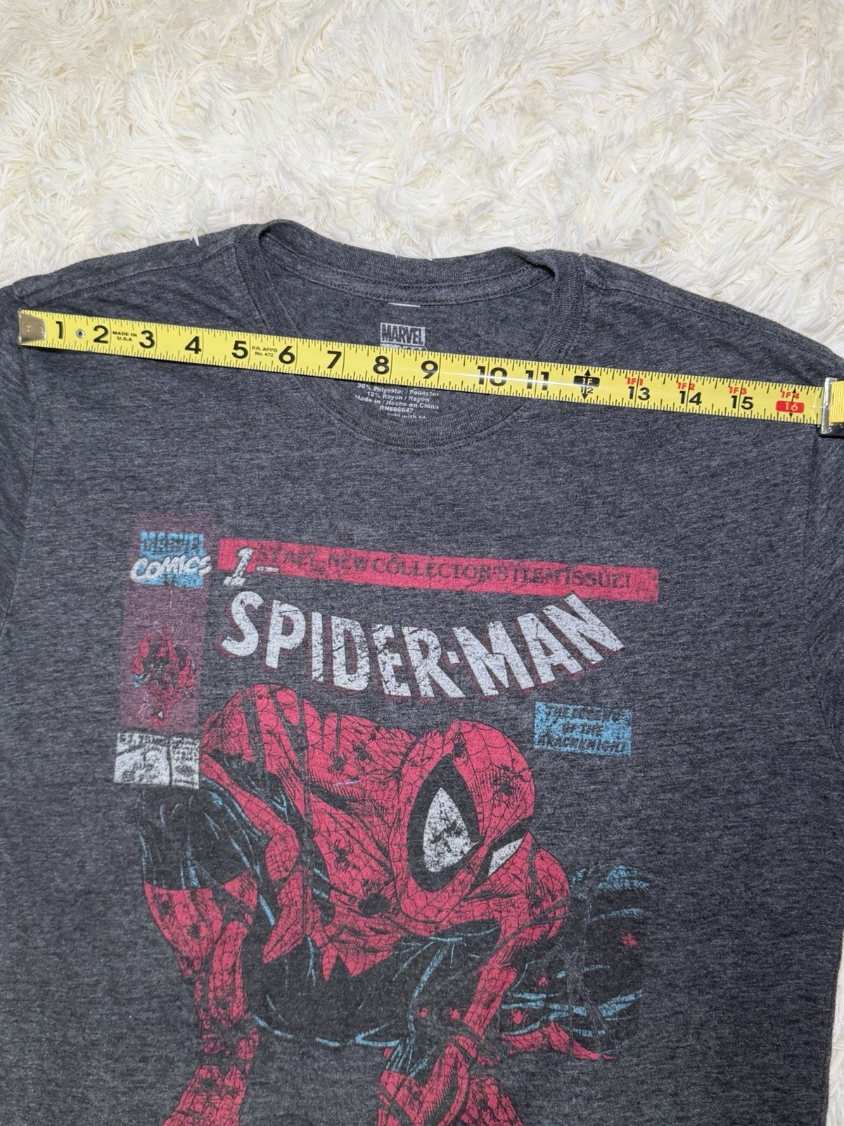 Marvel Comics Spider-Man Men’s M Gray Crew Neck Short Sleeve Graphic T-Shirt
