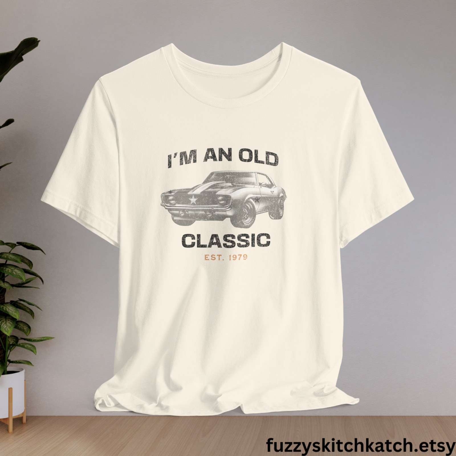 I’m an Old Classic 1979 Shirt | Vintage Car Lover Tee Father’s Day Gift