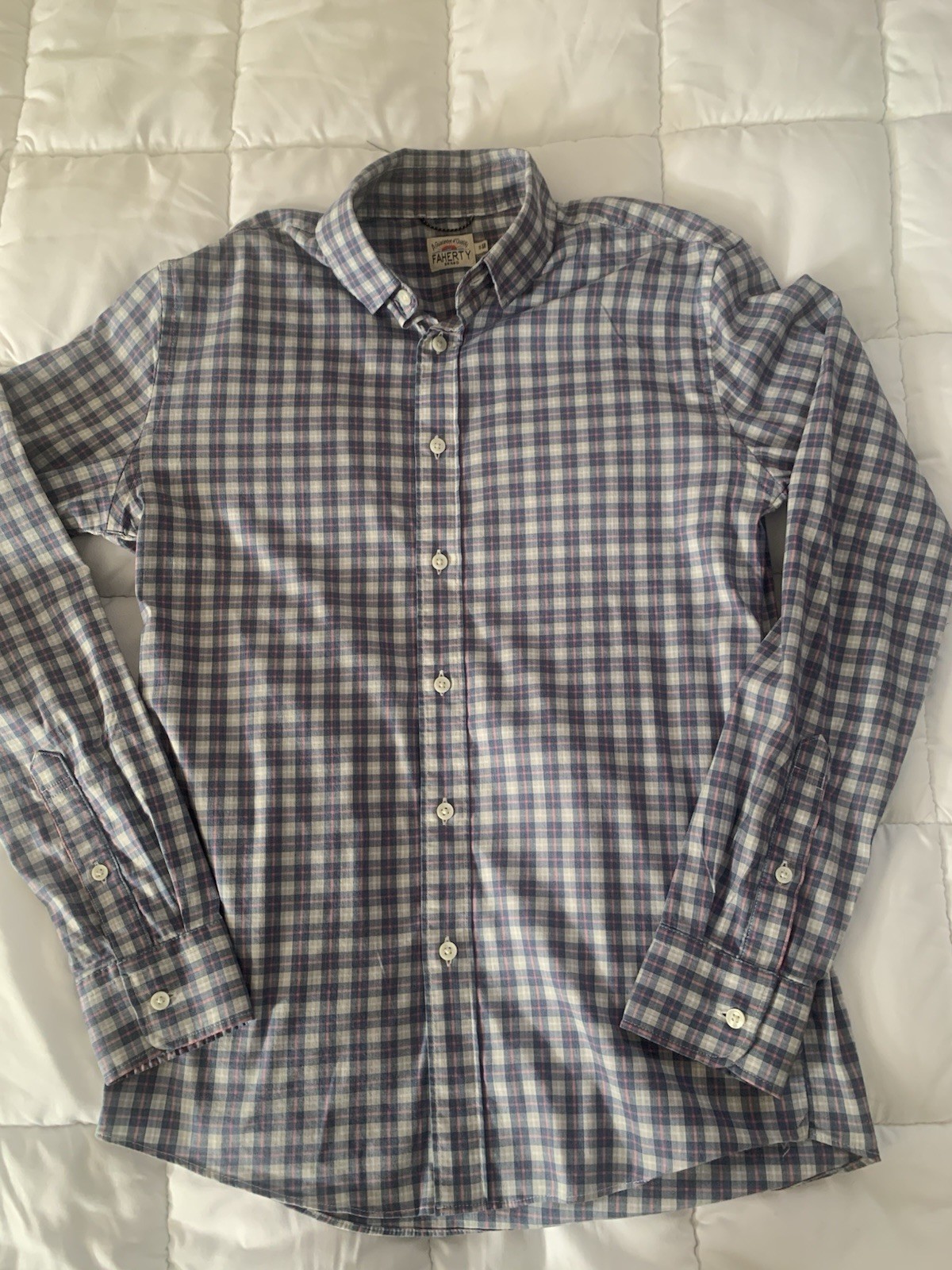 Faherty Light Blue Plaid Long Sleeve Button Down Shirt Small