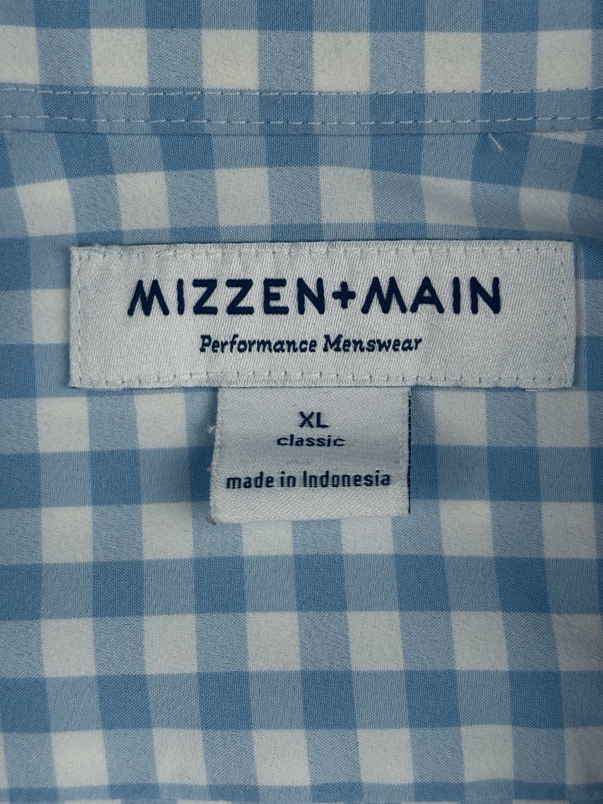 Mizzen + Main Men’s XL Light Blue And White Gingham Performance Fabric Non Iron