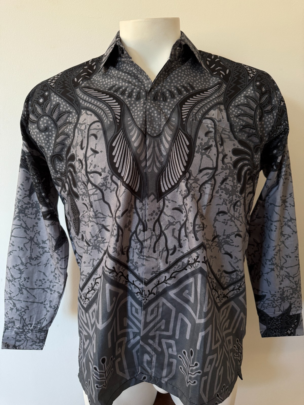 13 Unit Batik Men Shirt Polyester Material Multicolor Multipattern