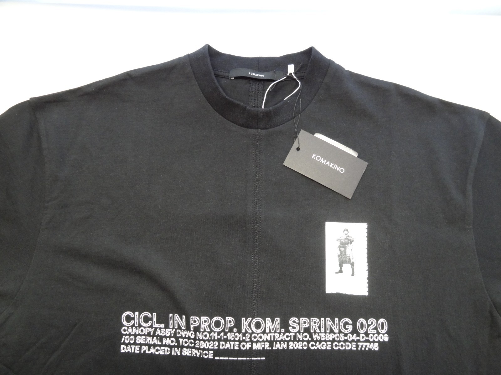 NWT Komakino M Utility Side Zip Pocket Black Short Sleeve Tee T-Shirt Designer