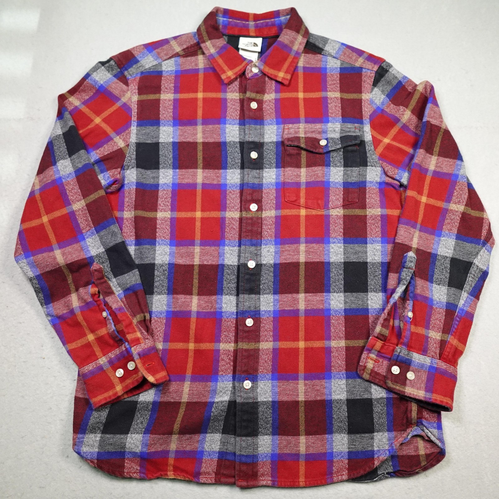 The North Face Shirt Mens Medium Red Plaid Flannel hiking Outdoor