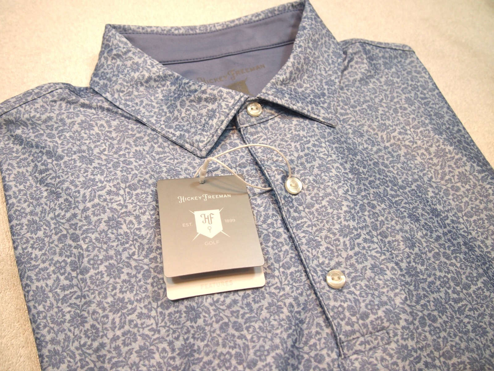Hickey Freeman Performance Fabric Floral Pattern Golf Shirt NWT L $94 Light Blue