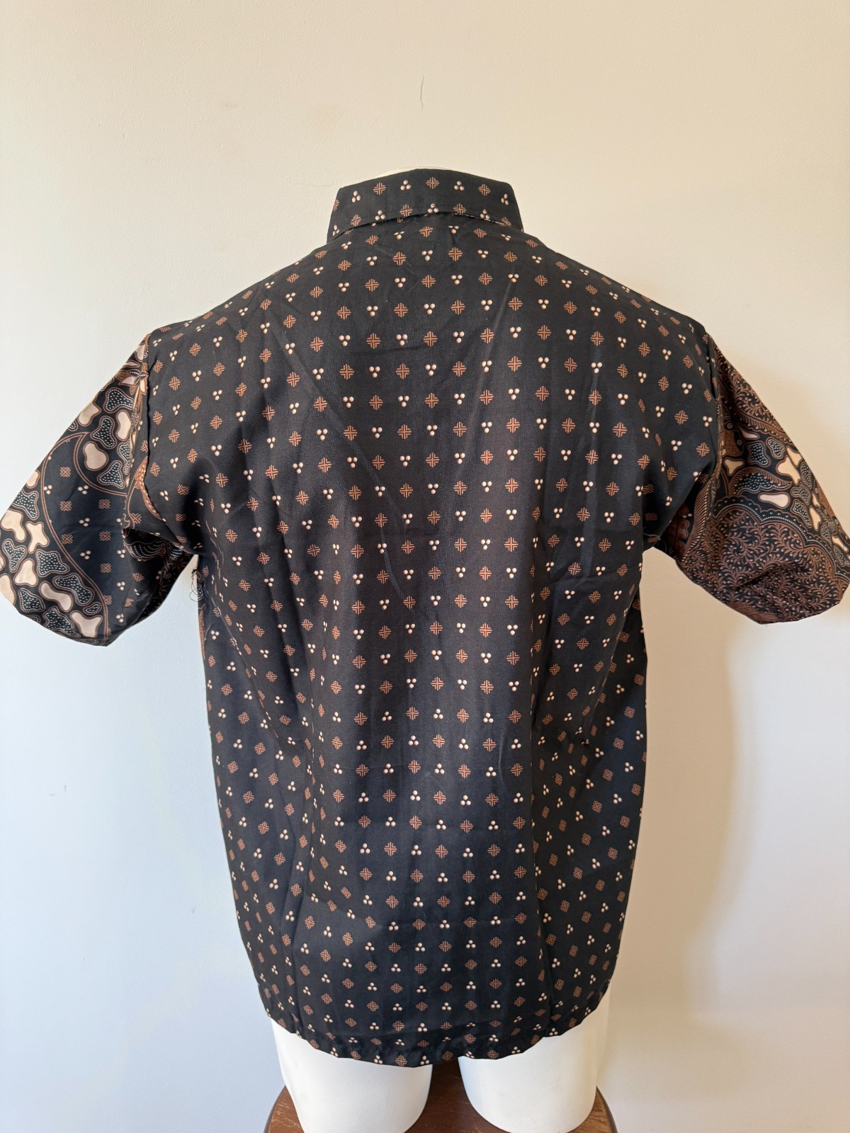 13 Unit Batik Men Shirt Polyester Material Multicolor Multipattern