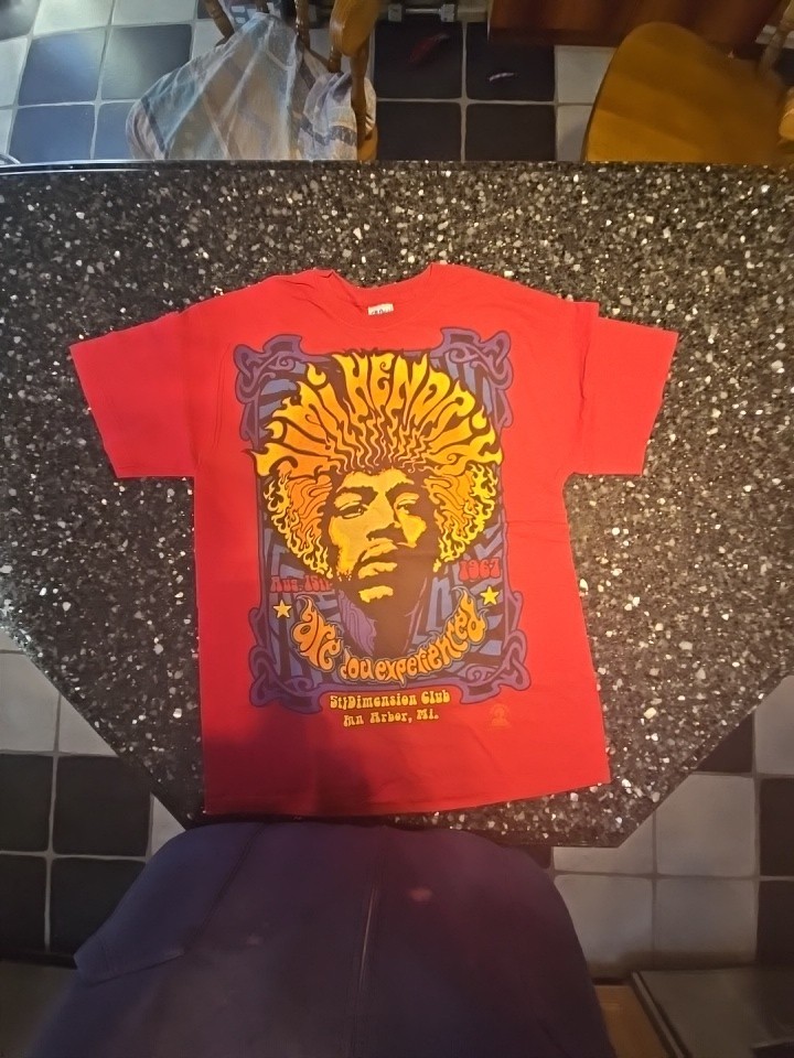 ​Jimi Hendrix T-Shirt Mens Medium Red 5th Dimension Club Ann Arbor 1967 Graphic