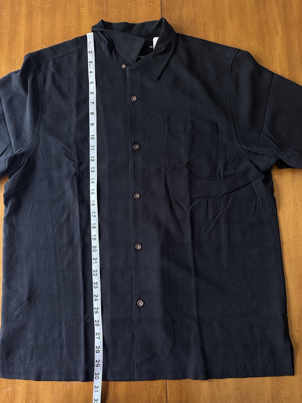 Tommy Bahama Mens Large Black Vegas State of Mind Silk Embroidered Graphic Shirt