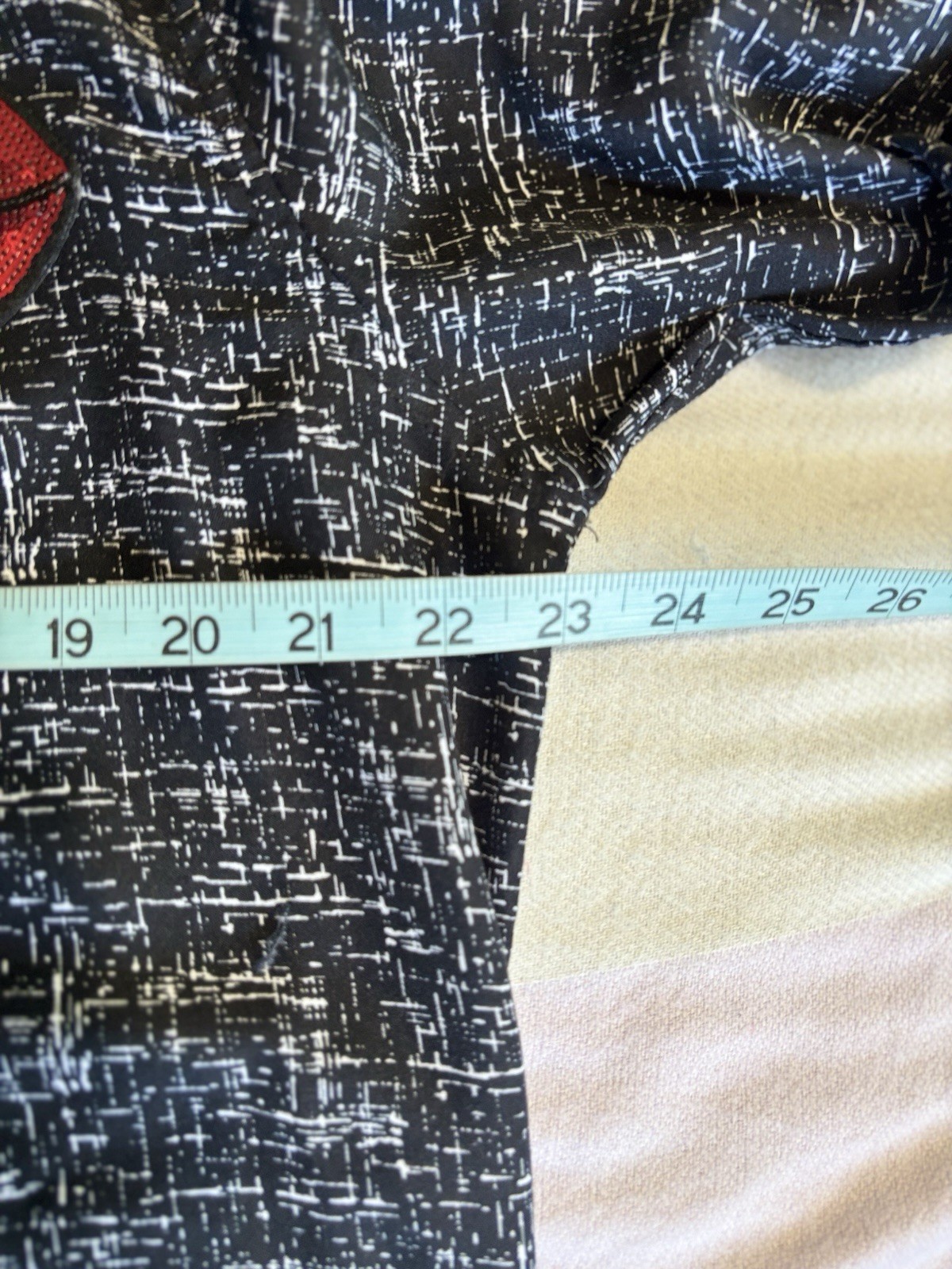 Silver Stone Button Up Long Sleeve Shirt 2XL (runs Small) Large Sequins Patches