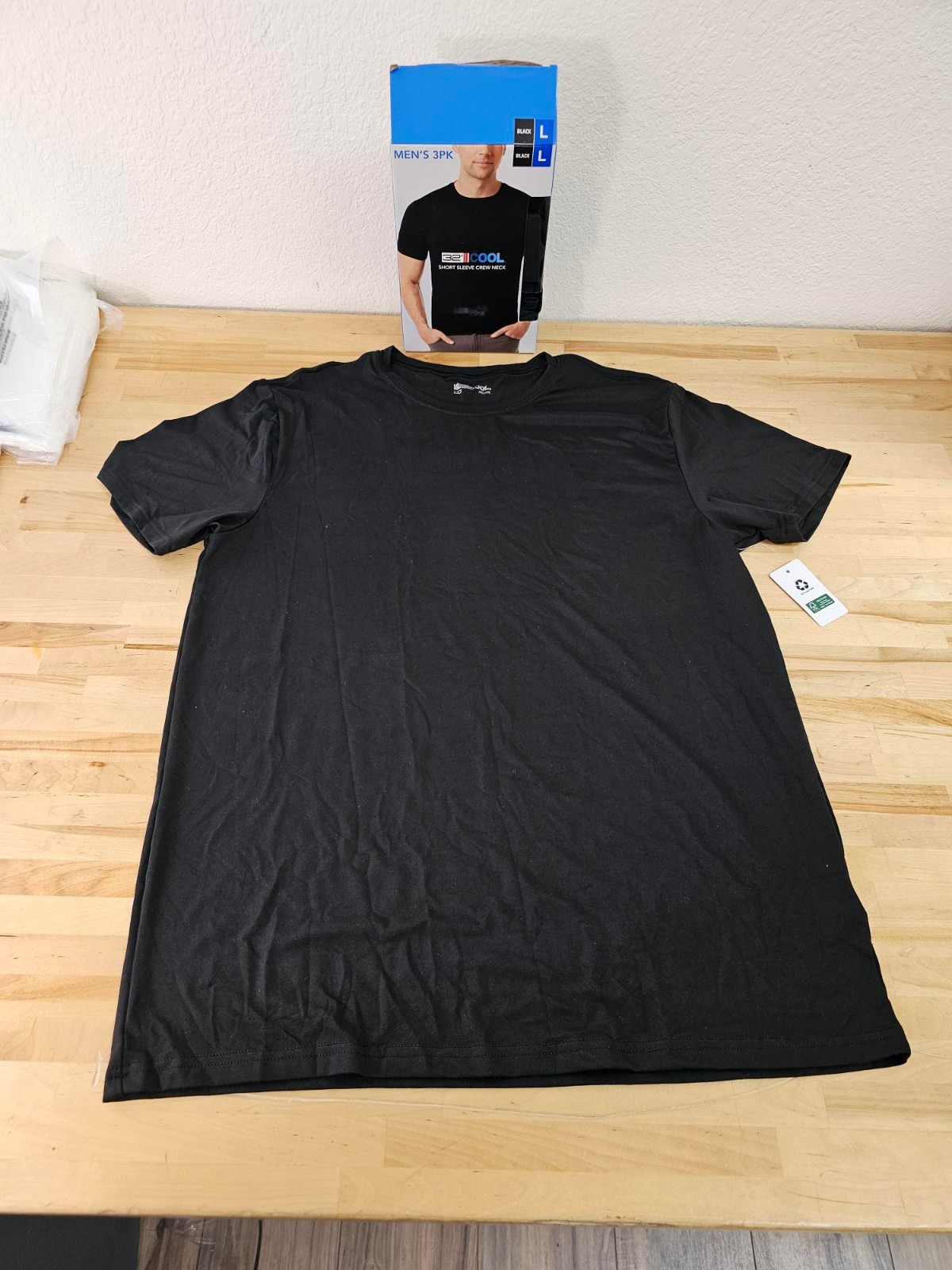 3 PACK – L / LARGE BLACK- 32 Degrees Cool Men’s Short Sleeve T-Shirts Crew Neck