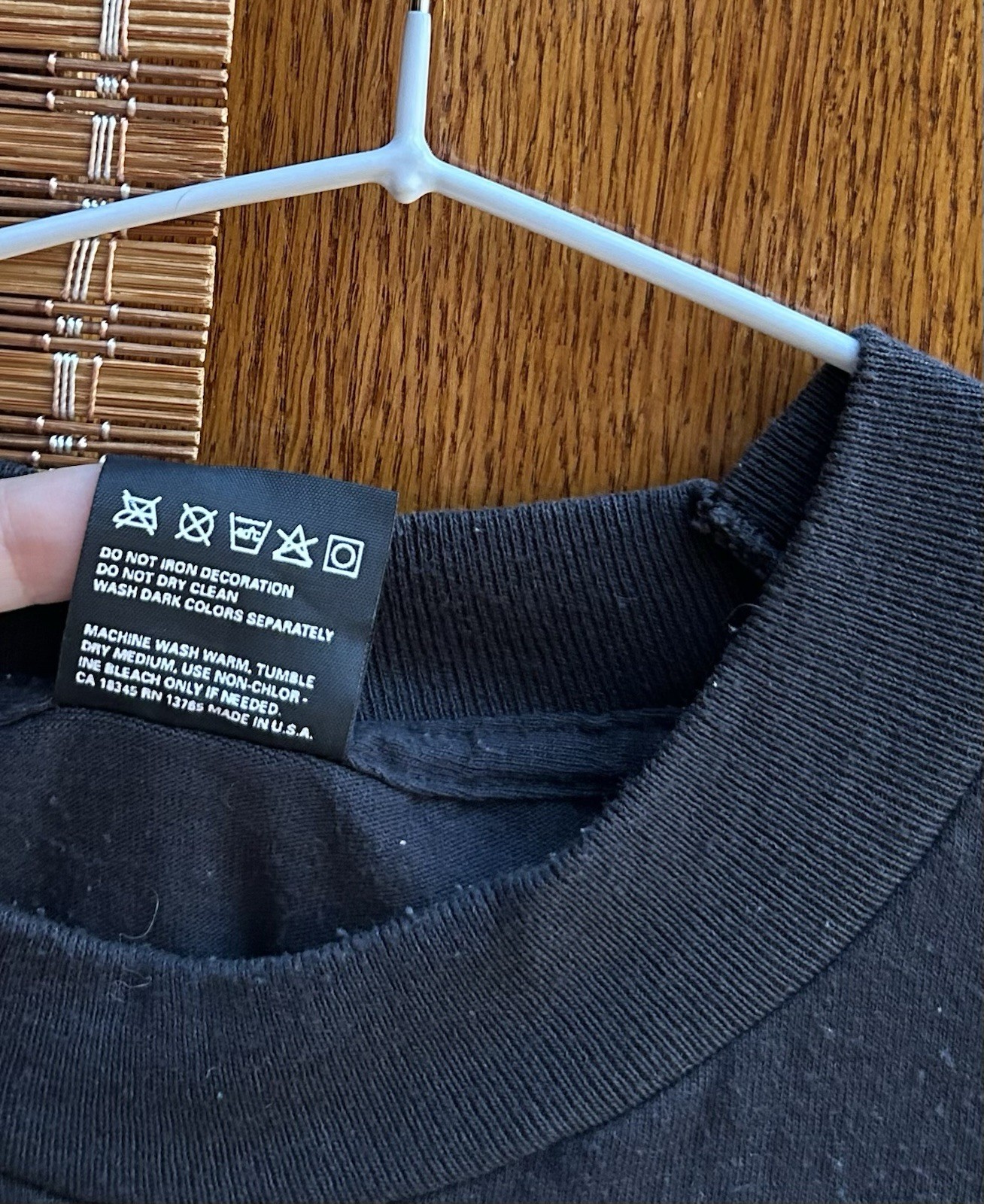 90s Fruit Of The Loom Black Basic Cotton Blended Tee Size XXL Single Stitch USA