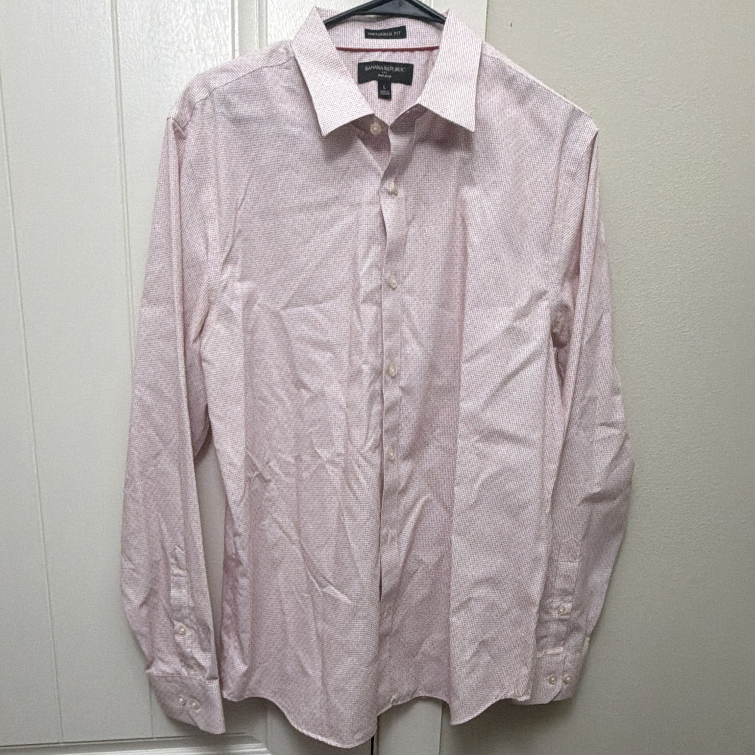 Banana Republic Untucked Fit L Non-Iron White/Red Check Long Sleeve Dress Shirt