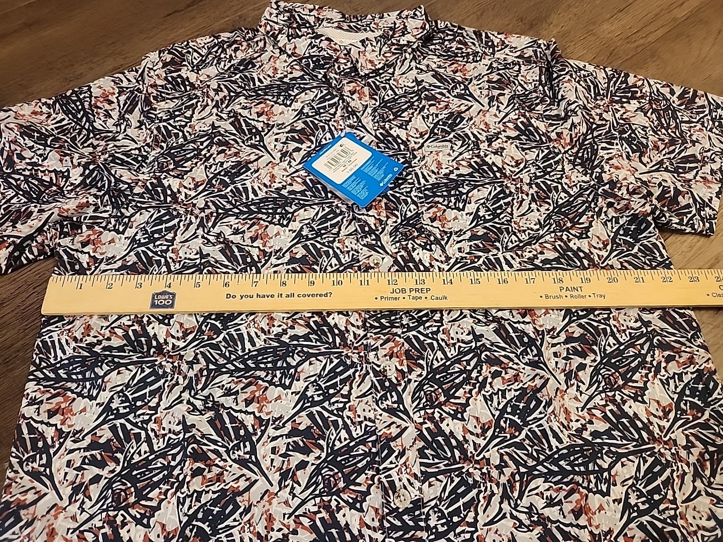 Columbia PFG Men’s Medium Super Slack Tide Camp Shirt Short Sleeve (SRP $60.00)