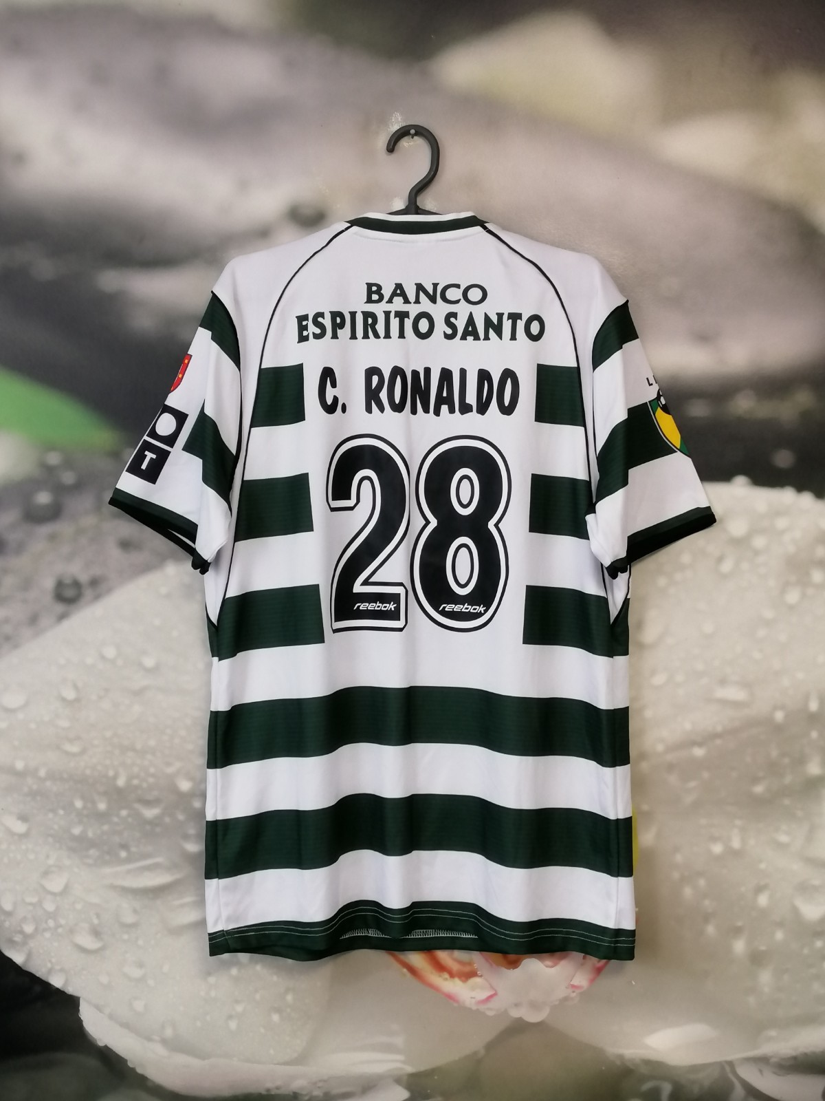 Sporting Club 2002 – 2003 home jersey reproduction #28 RONALDO Reebok size M