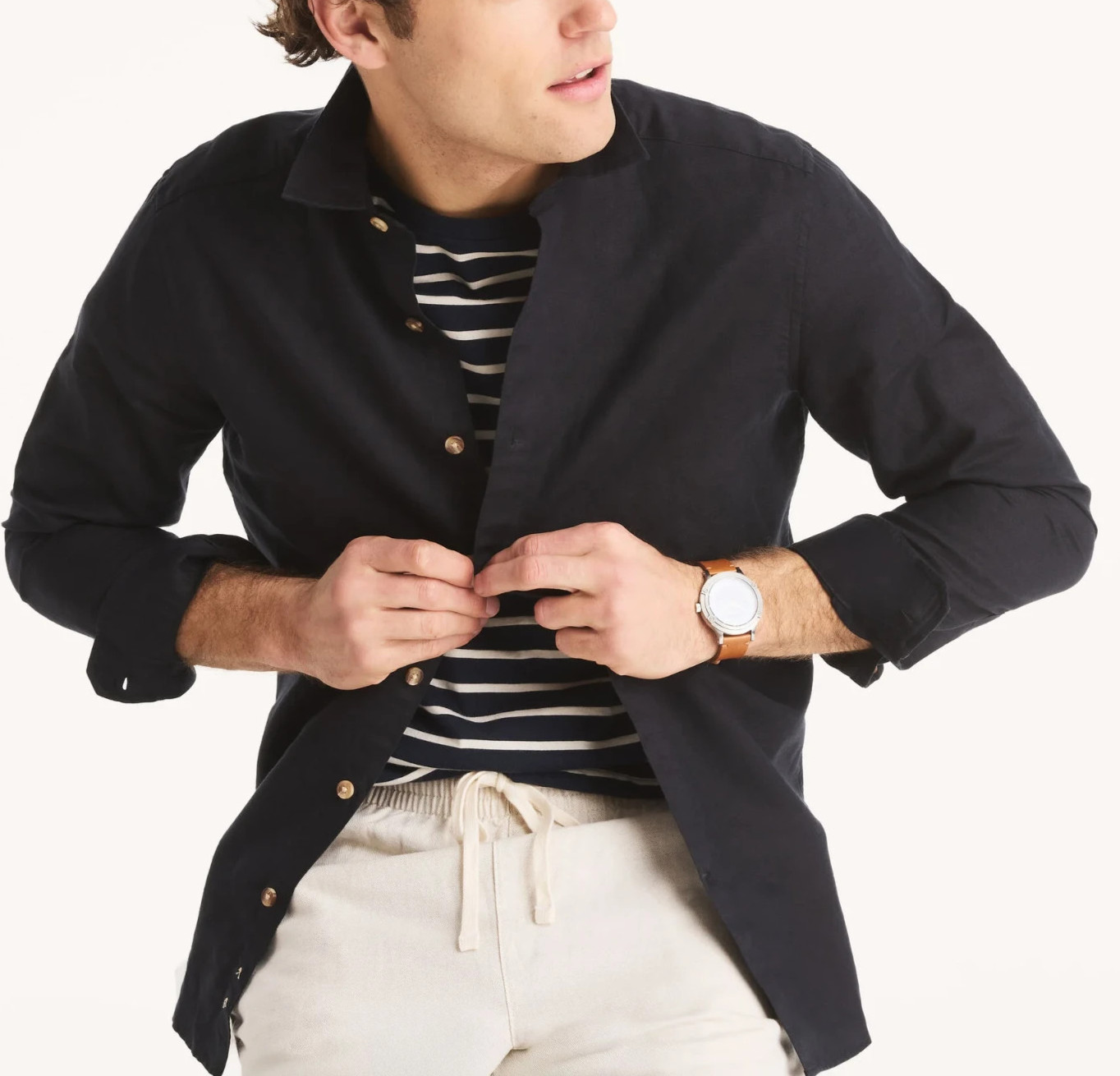 Nautica Men’s Breathable Lightweight Classic Fit Long Sleeve Linen Shirt Black L