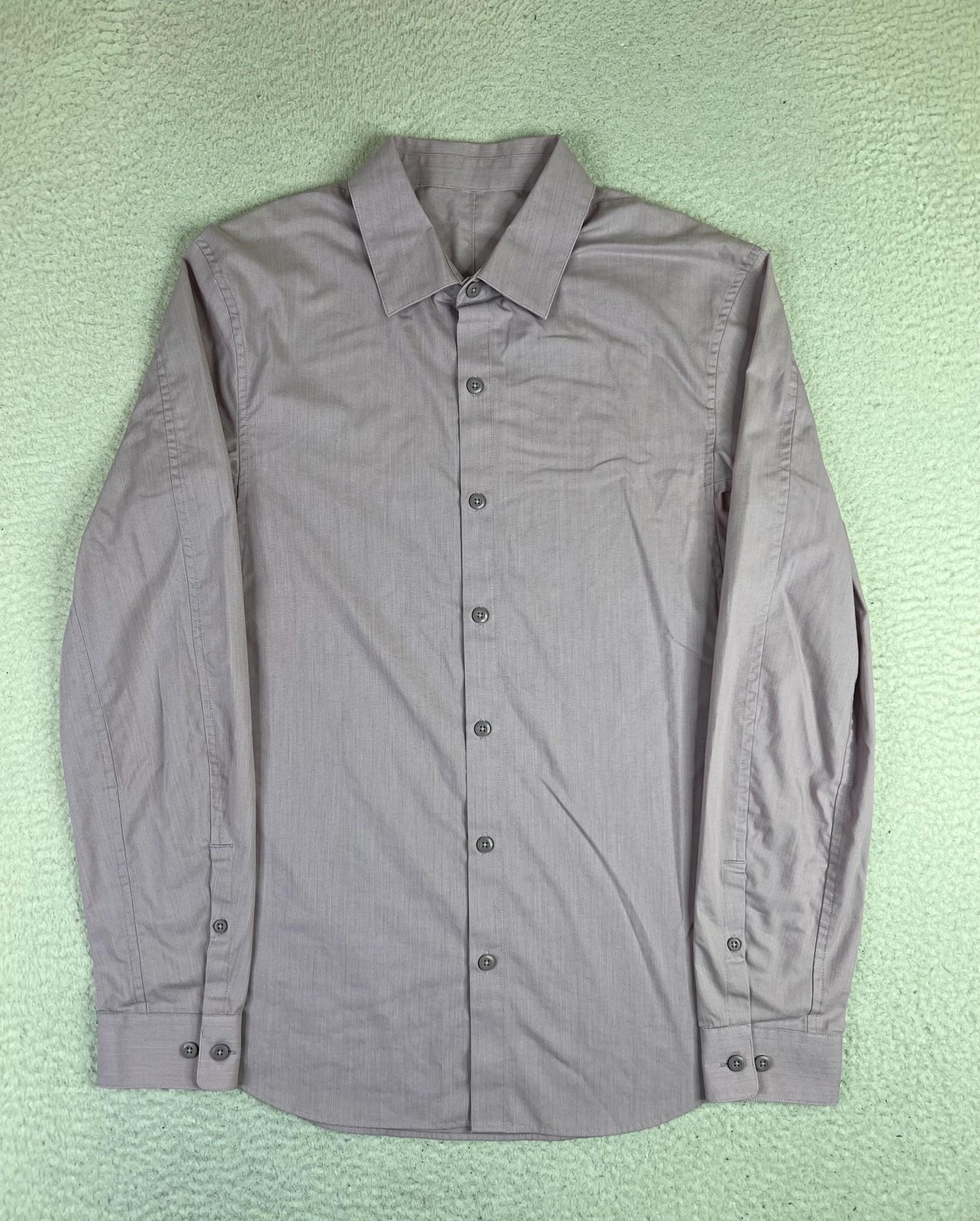 Lululemon Dress Shirt Mens Medium Purple Slim Fit Button Front Lightweight LS
