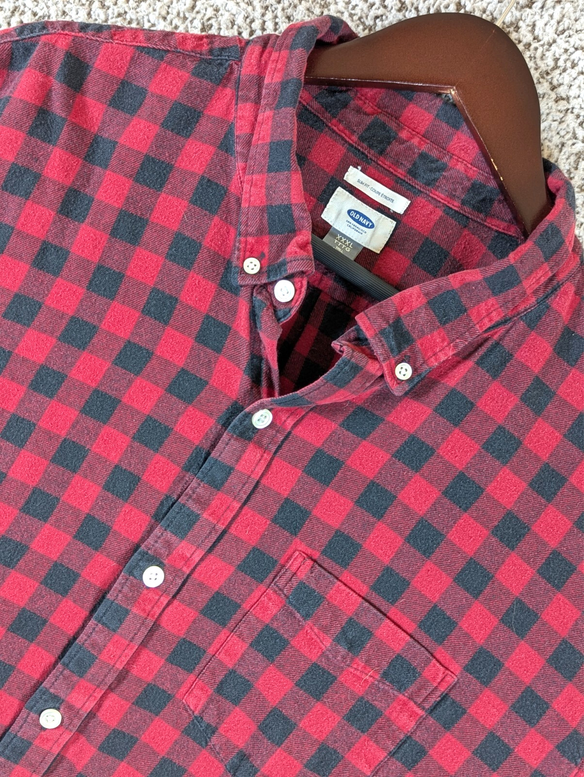 Old Navy Checkered Flannel Button Up Shirt Men’s 3XLT Red and Black Plaid