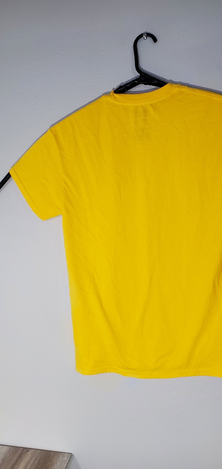 5 Count Yellow Gildan Dryblend T-Shirts. Med 50% Cotton/ Polyester Several Avail