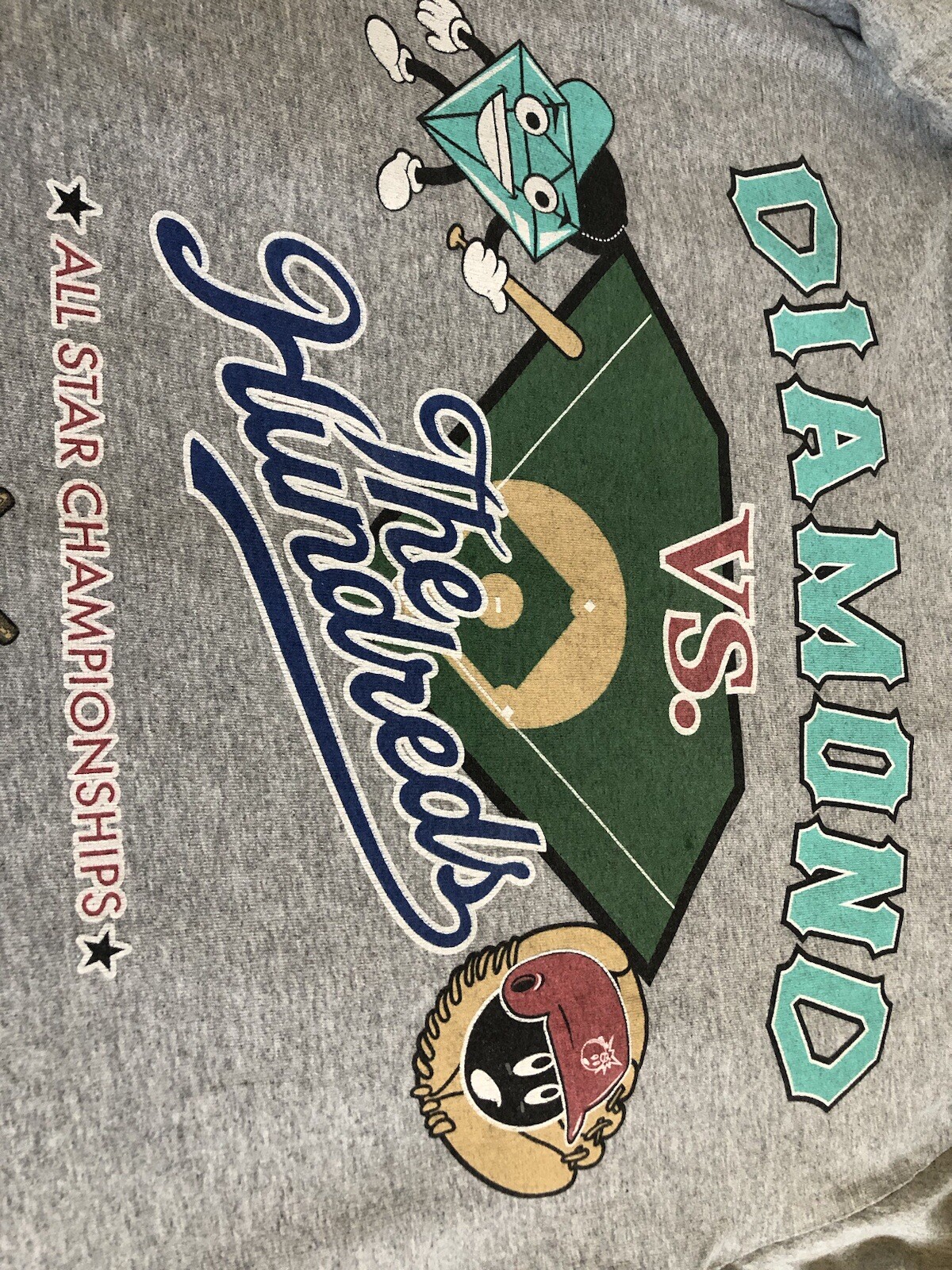 Diamond Supply Co VS The Hundreds All Star Championship Baseball Men’s T-Shirt M