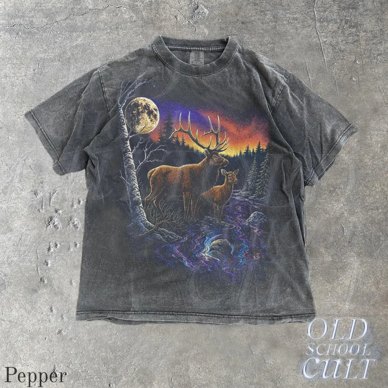 Elk Wilderness Wildlife Graphic Comfort Tee