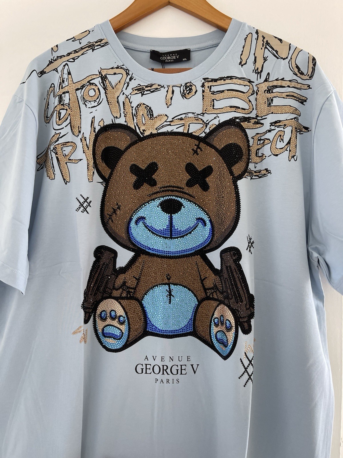 Avenue George V Paris T-Shirt Teddy Bear Rhinestone Men’s Blue fitted Tee