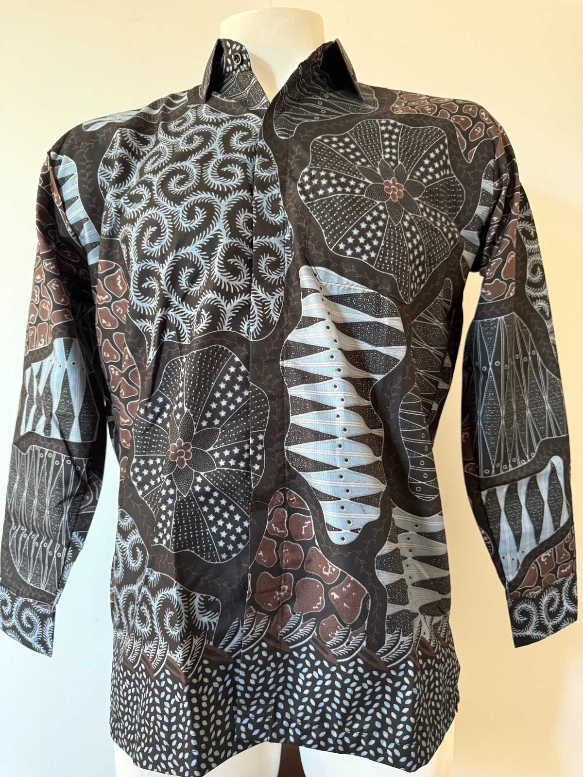 13 Unit Batik Men Shirt Polyester Material Multicolor Multipattern