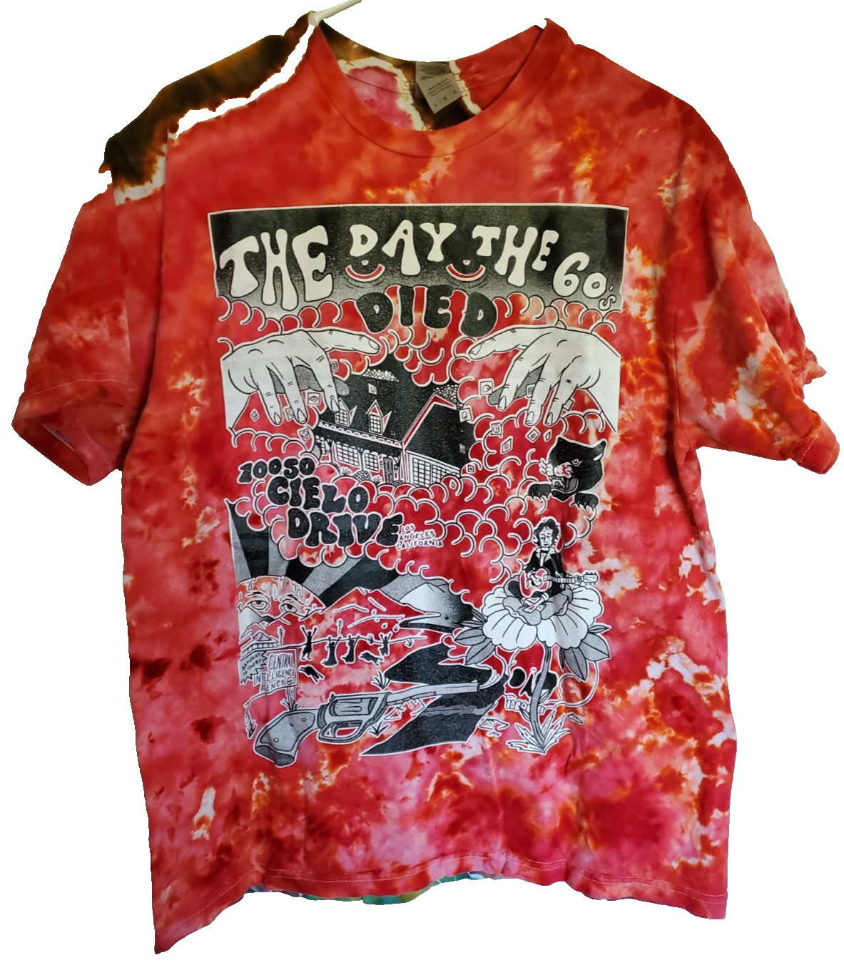 The Day The 60’s Died Unique Red Tie Dye Graphic Men’s HWT T Shirt Size L NWOT
