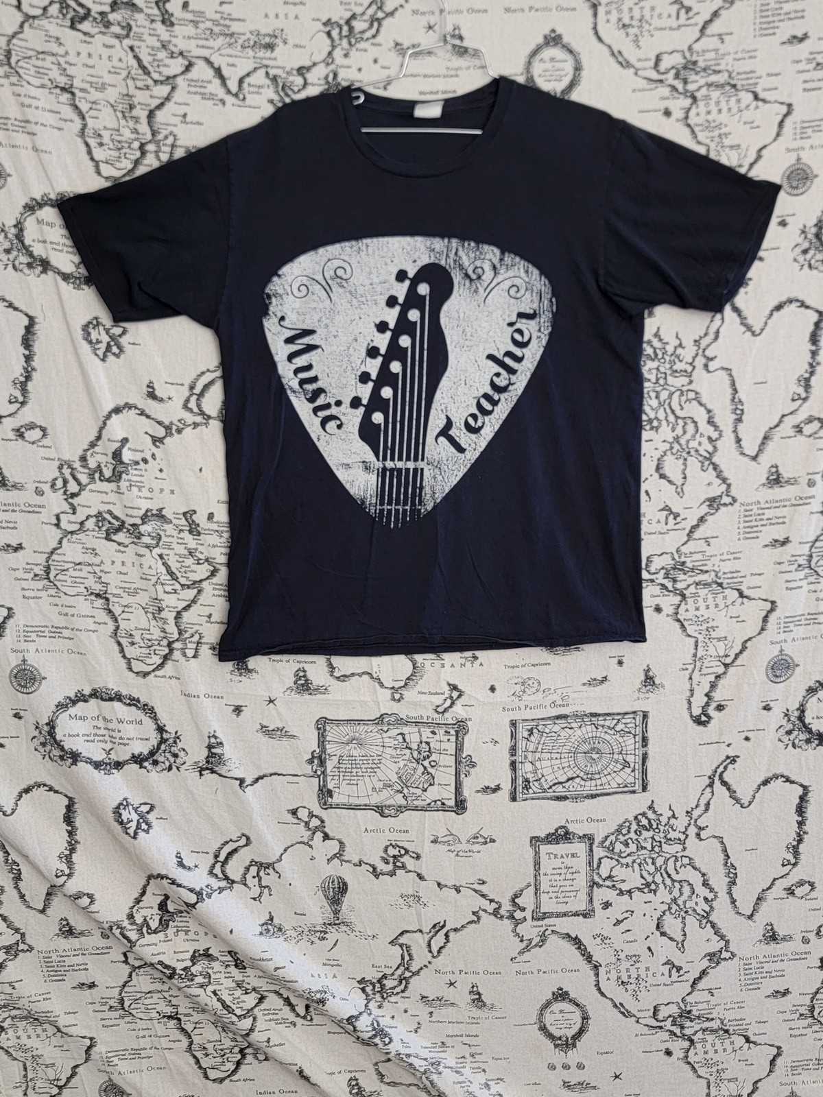 Port & Company Music Teacher Guitar Pick Graphic T-Shirt Men’s Size L
