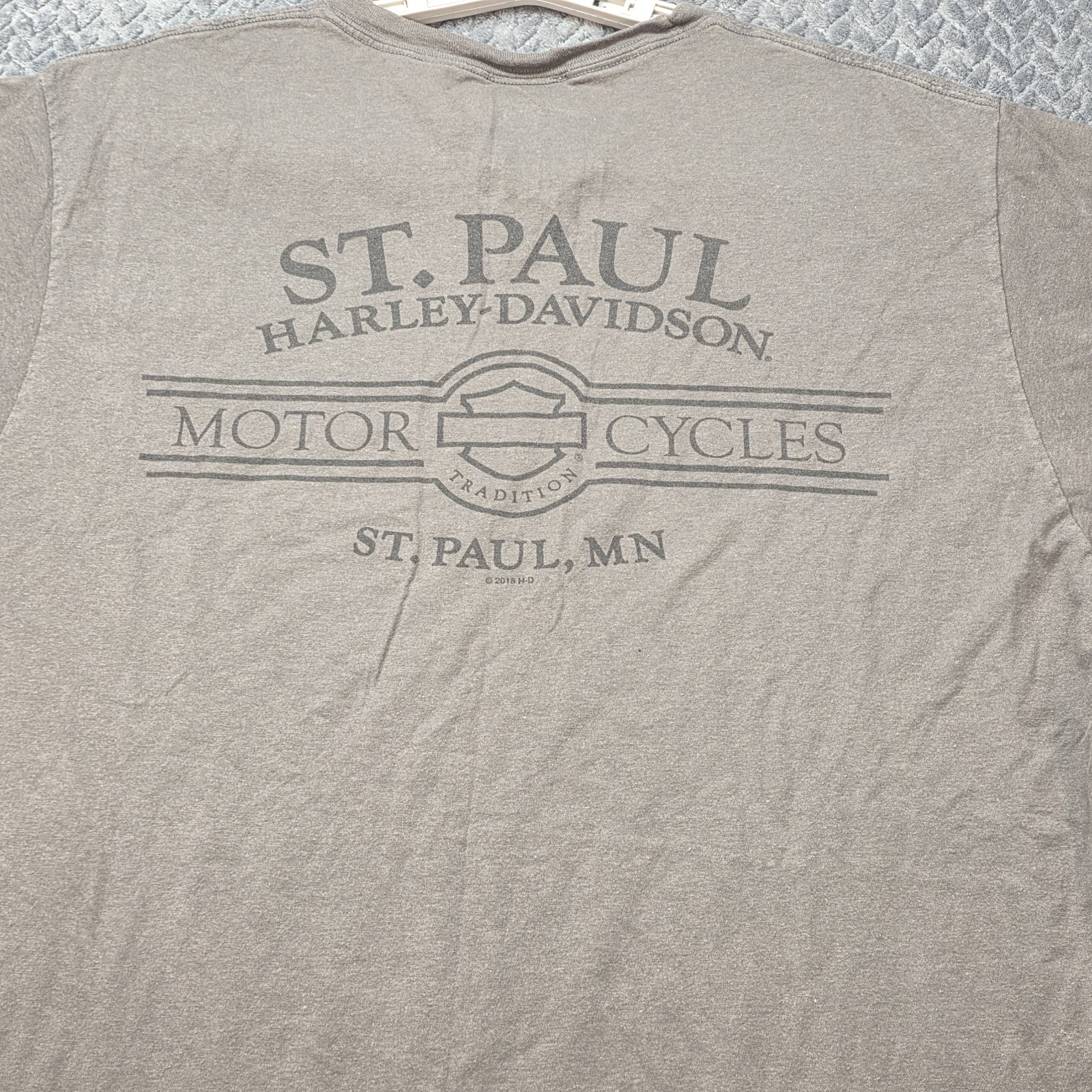 Harley Davidson St. Paul Minnesota T-Shirt Men’s Large Gray Moto Biker Graphic