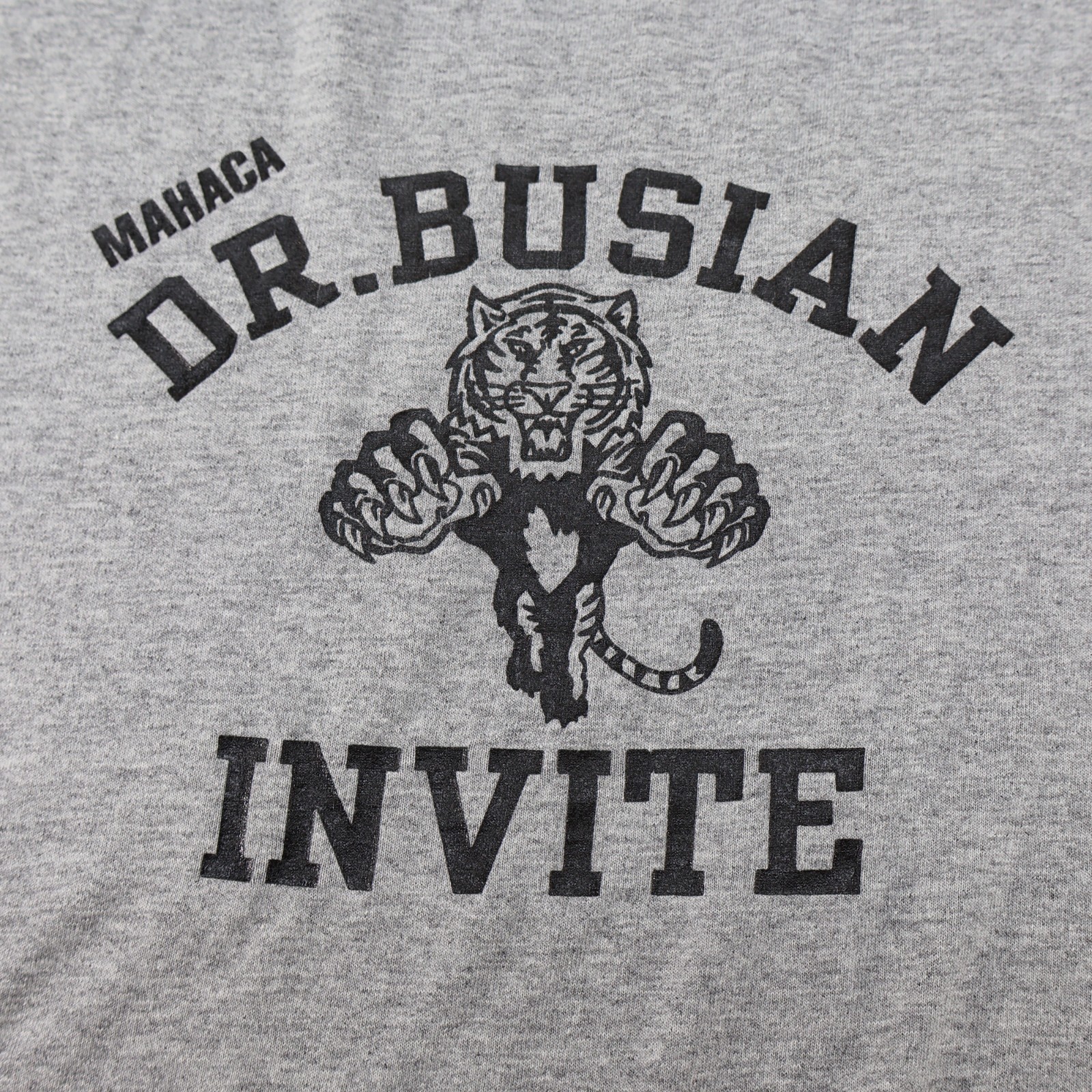Gildan DryBlend T-Shirt Gray Short Sleeve Size Medium (see photo for flaw)