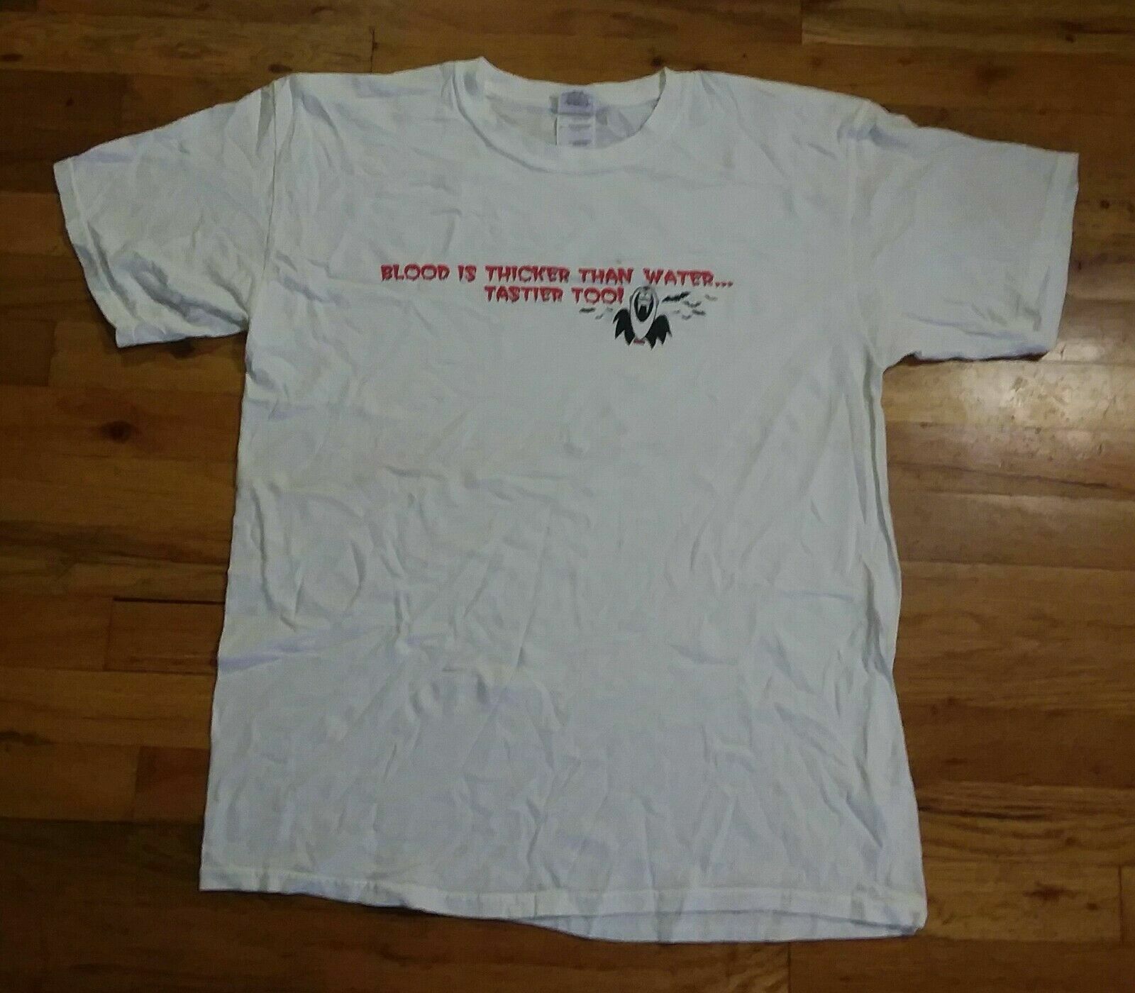 vintage Dracula Vampire Blood Tasty t shirt Halloween werewolf Frankenstein