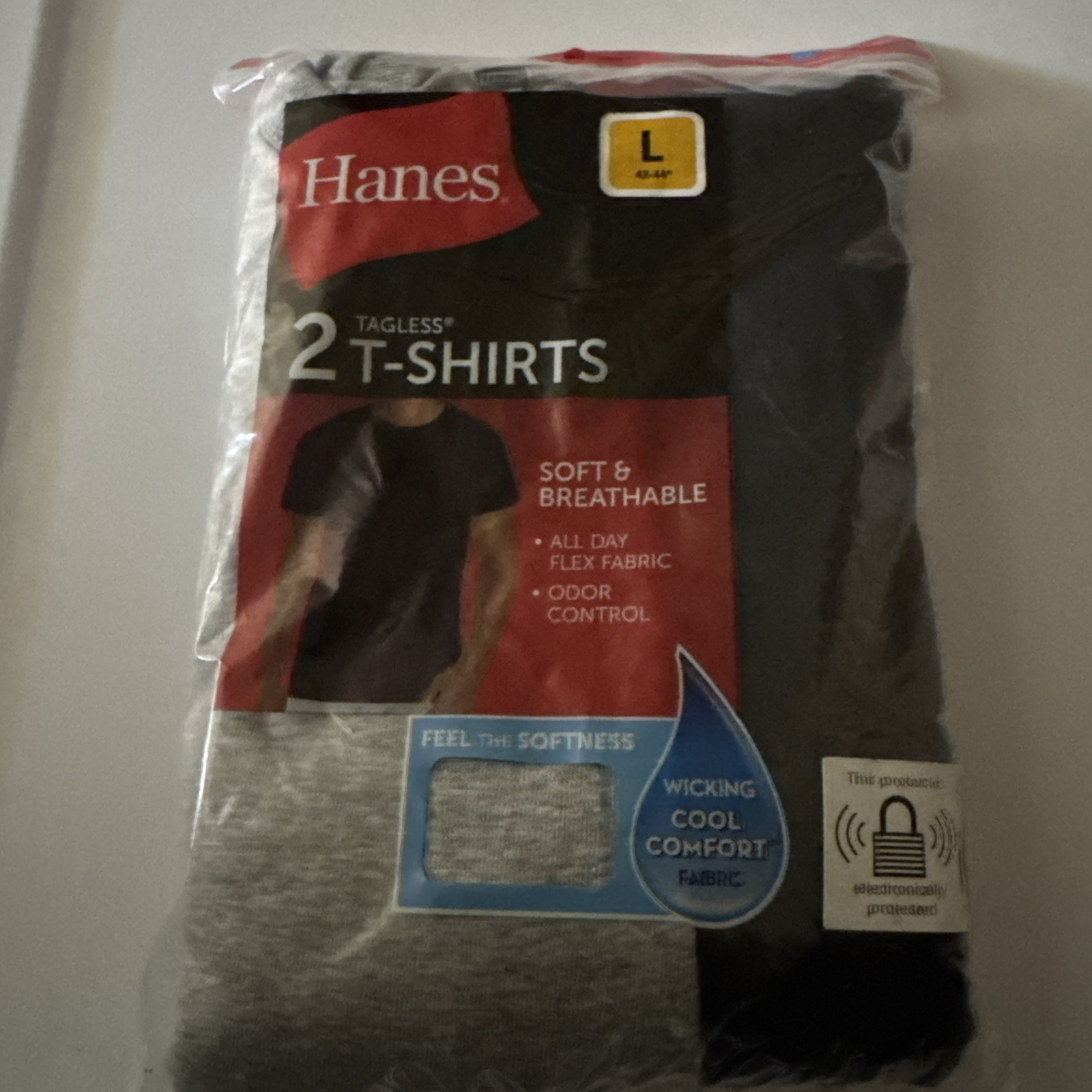 Hanes Color T-shirts Large 42-44 Black-Grey 2-pac Cotton Poly Machine Wash