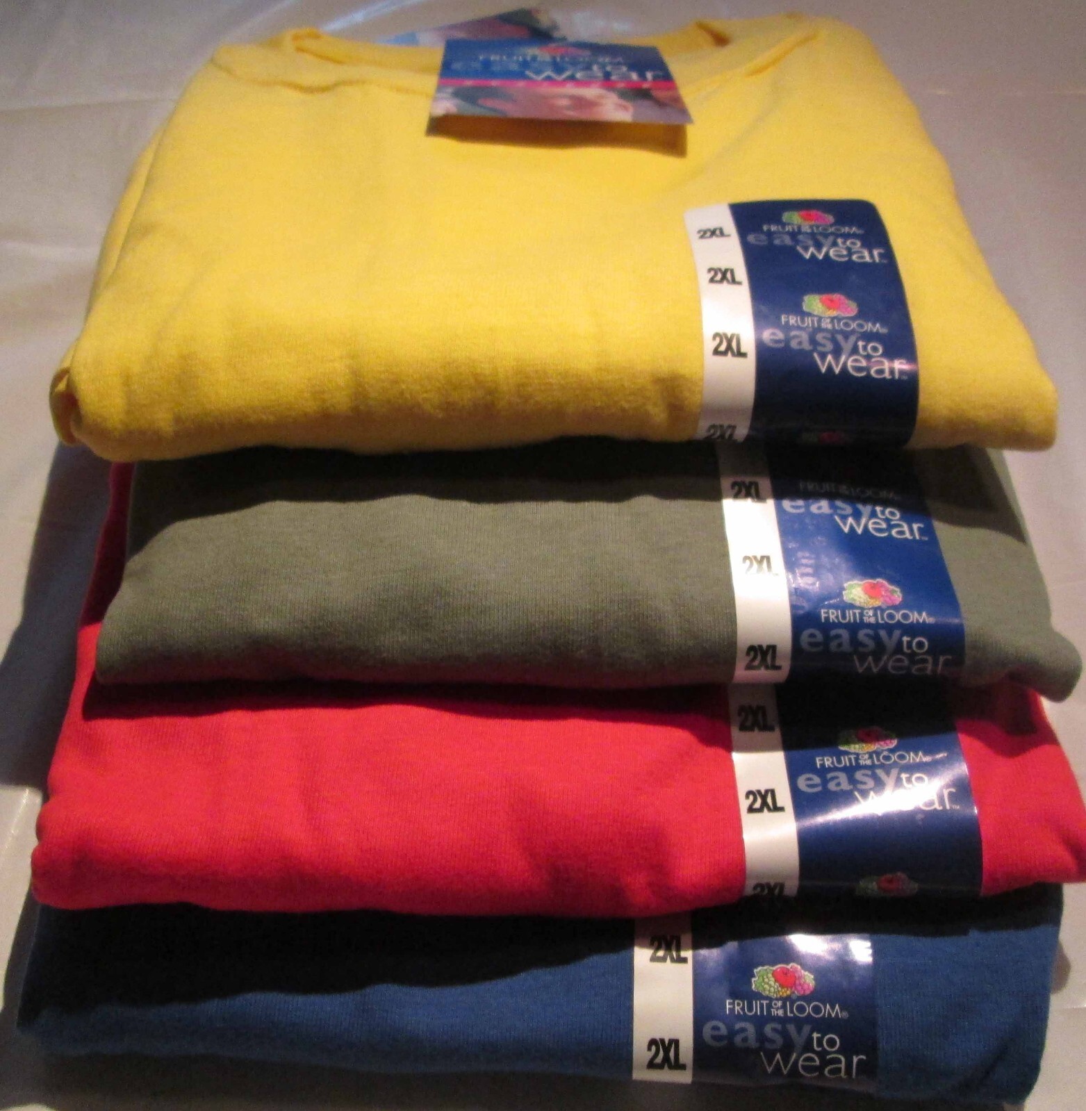 Men Fruit of The Loom T-Shirts 2XL 6 Pc 4 Color 100 % Cotton Moss Royal Yellow