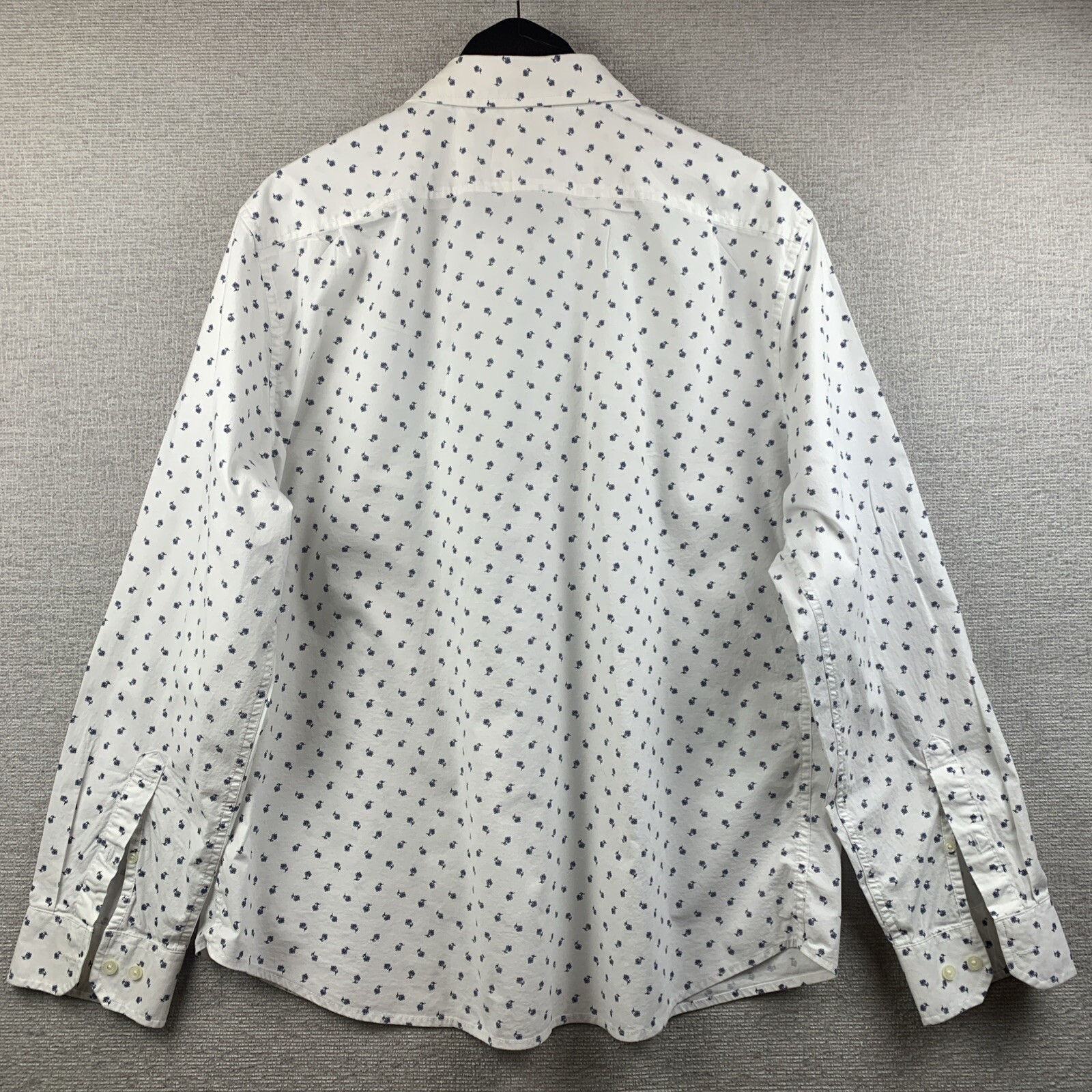 GOODFELLOW Button Down Shirt Men’s Sz Extra Extra Large White Black Flower Print