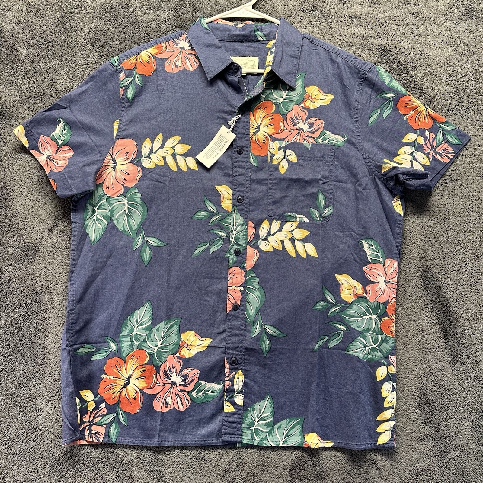 American Eagle Floral Button Up Shirt Men’s Large Blue Hawaiian Linen Blend NWT