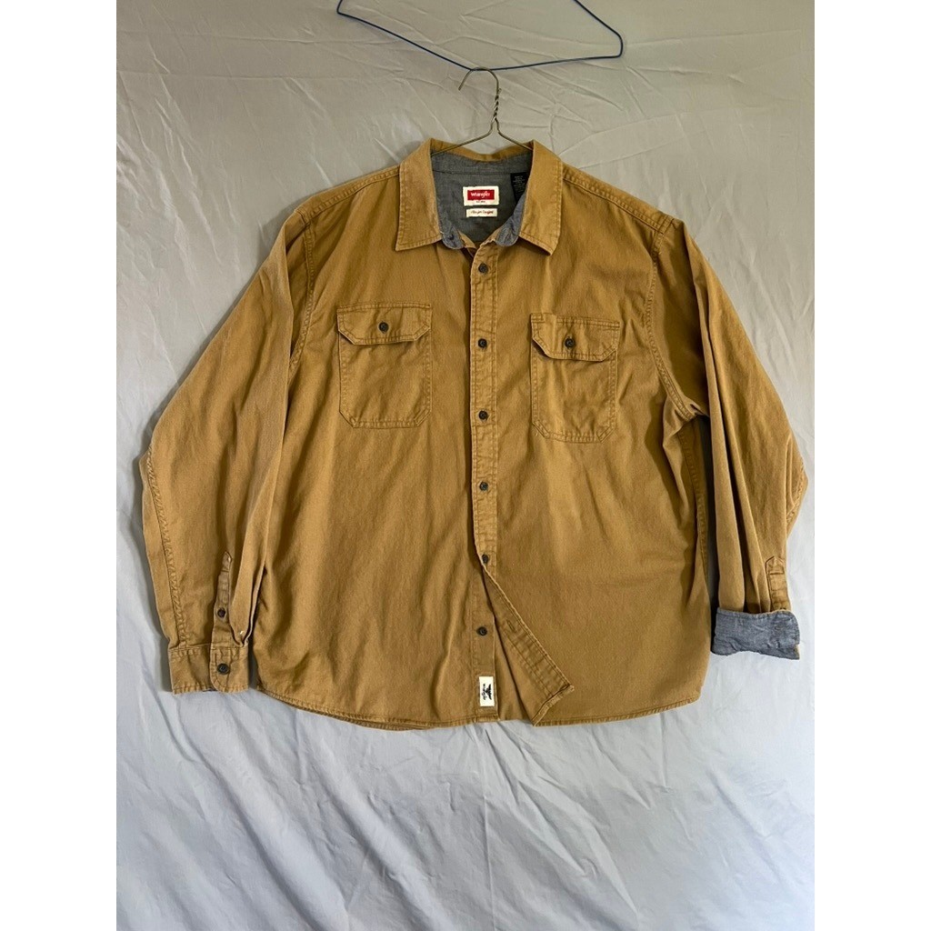 Wrangler Flex for Comfort Mens XL Tan Twill Long Sleeve Button Down Work Shirt