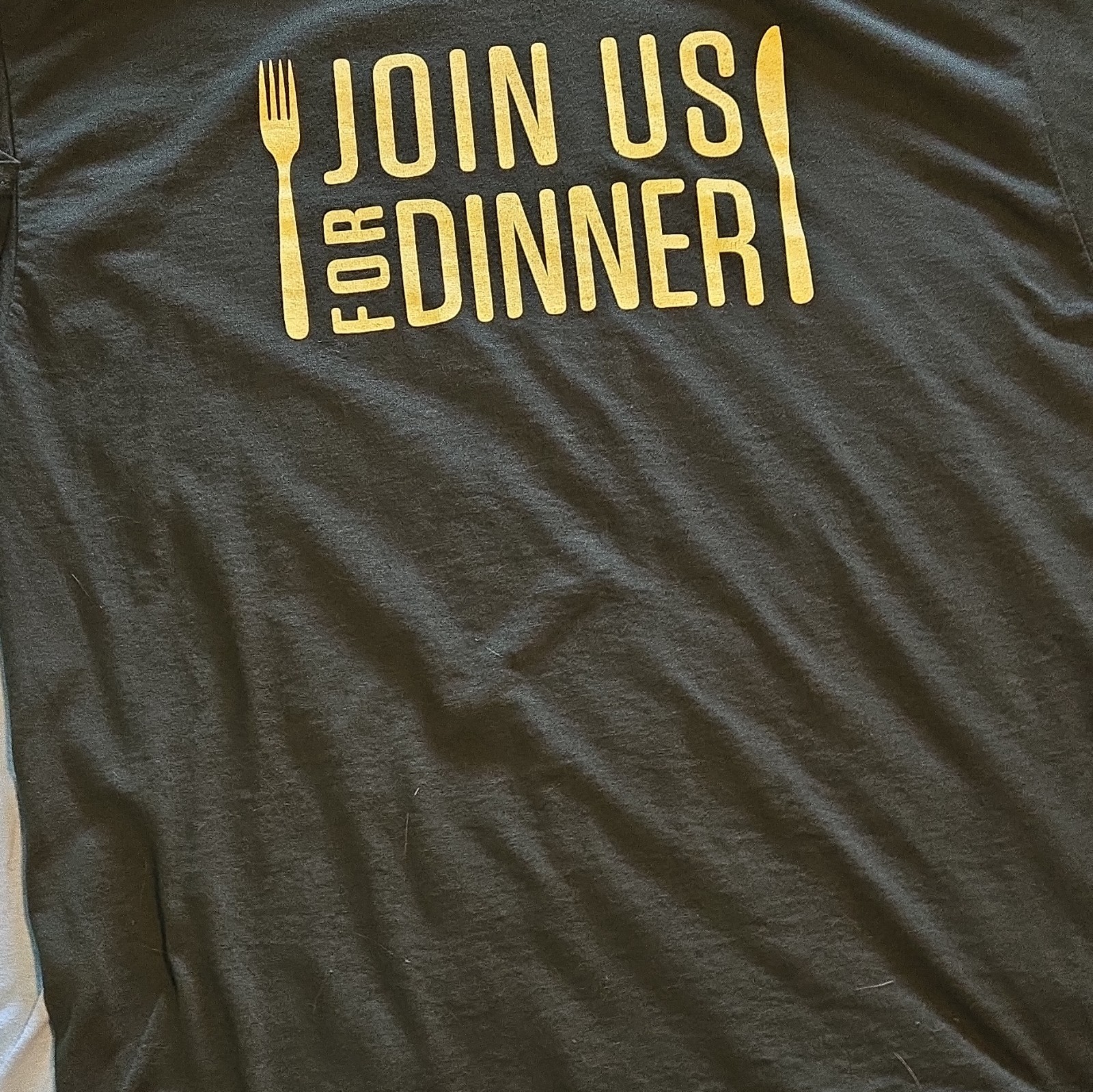 Gildan DryBlend Men’s Black Join Us For Dinner Graphic Crew Neck T-Shirt L